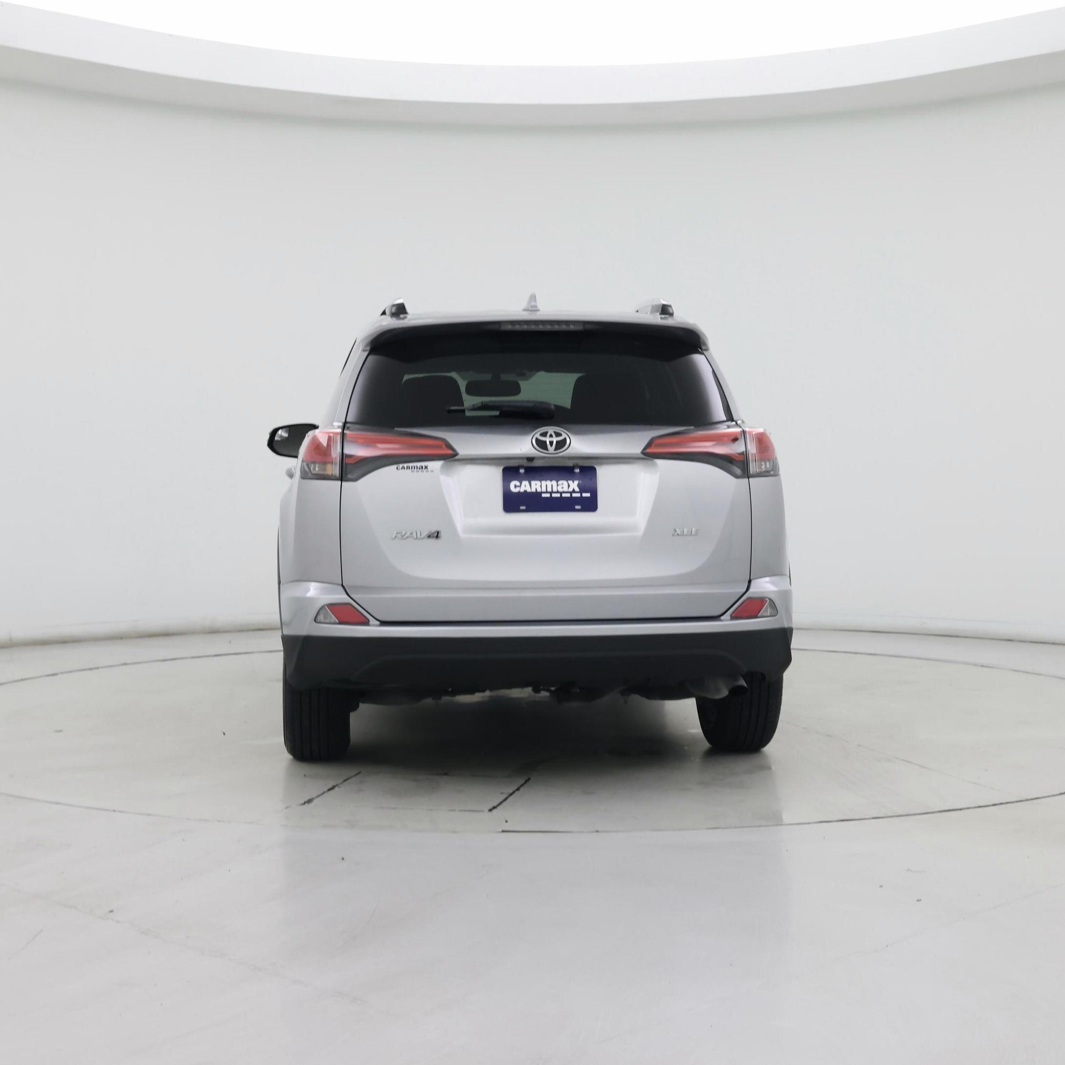 Thumbnail: 2016 Toyota RAV4 - 6