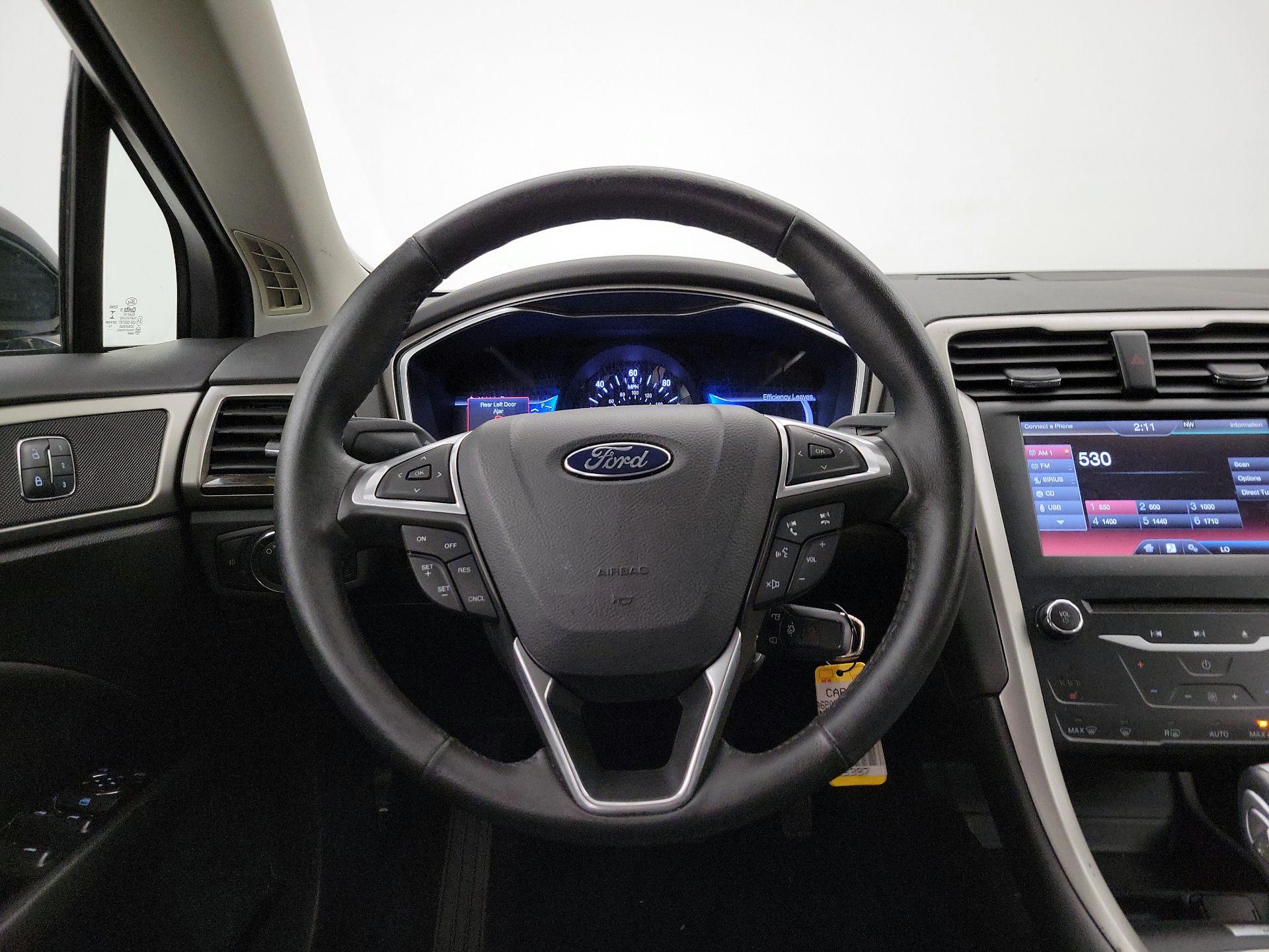 Thumbnail: 2014 Ford Fusion - 10