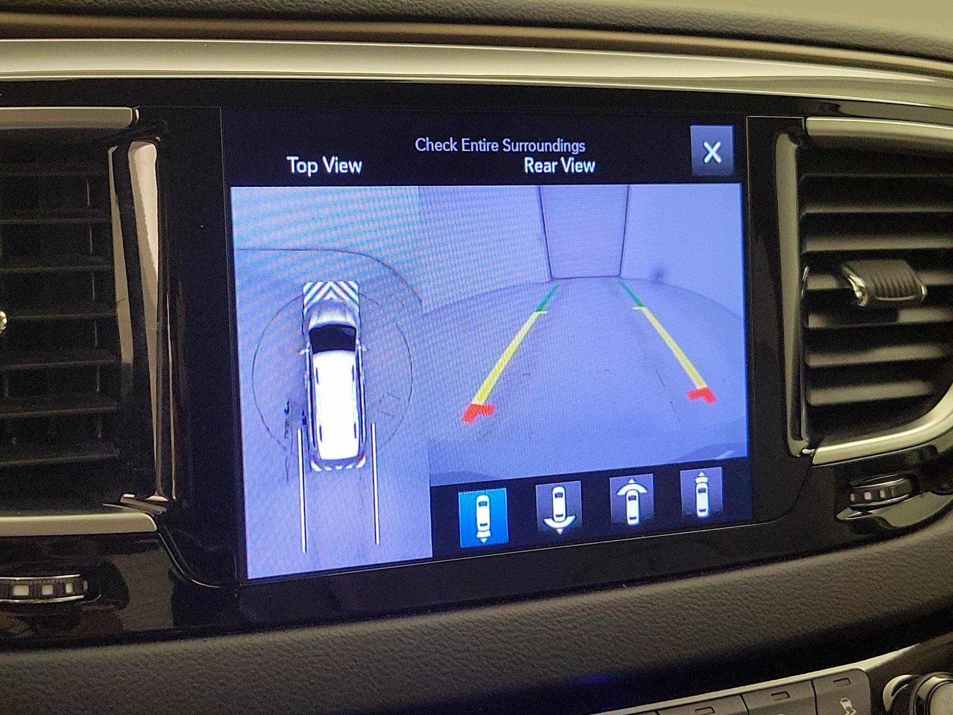 Thumbnail: 2017 Chrysler Pacifica - 15
