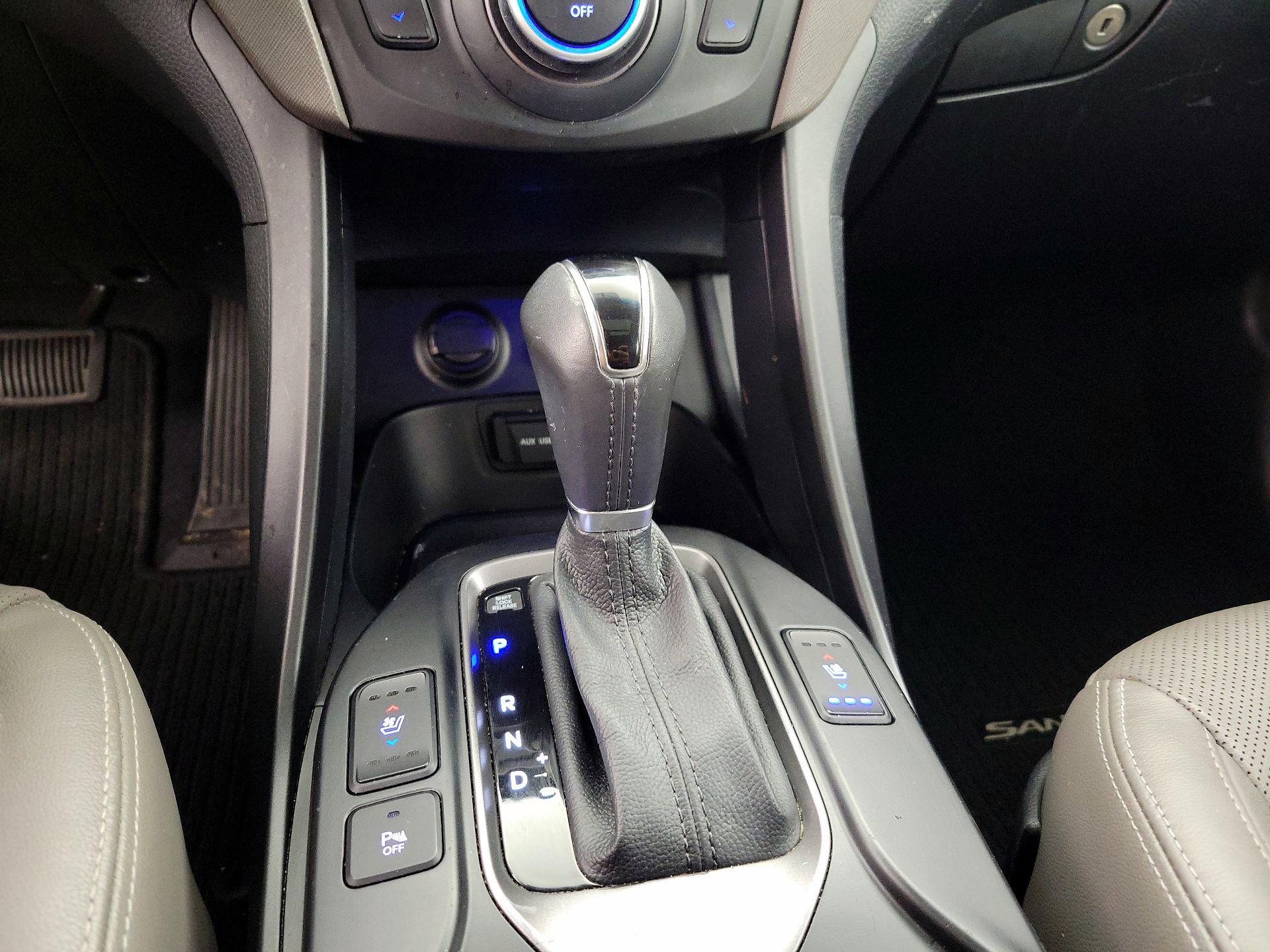 Thumbnail: 2016 Hyundai Santa Fe - 18