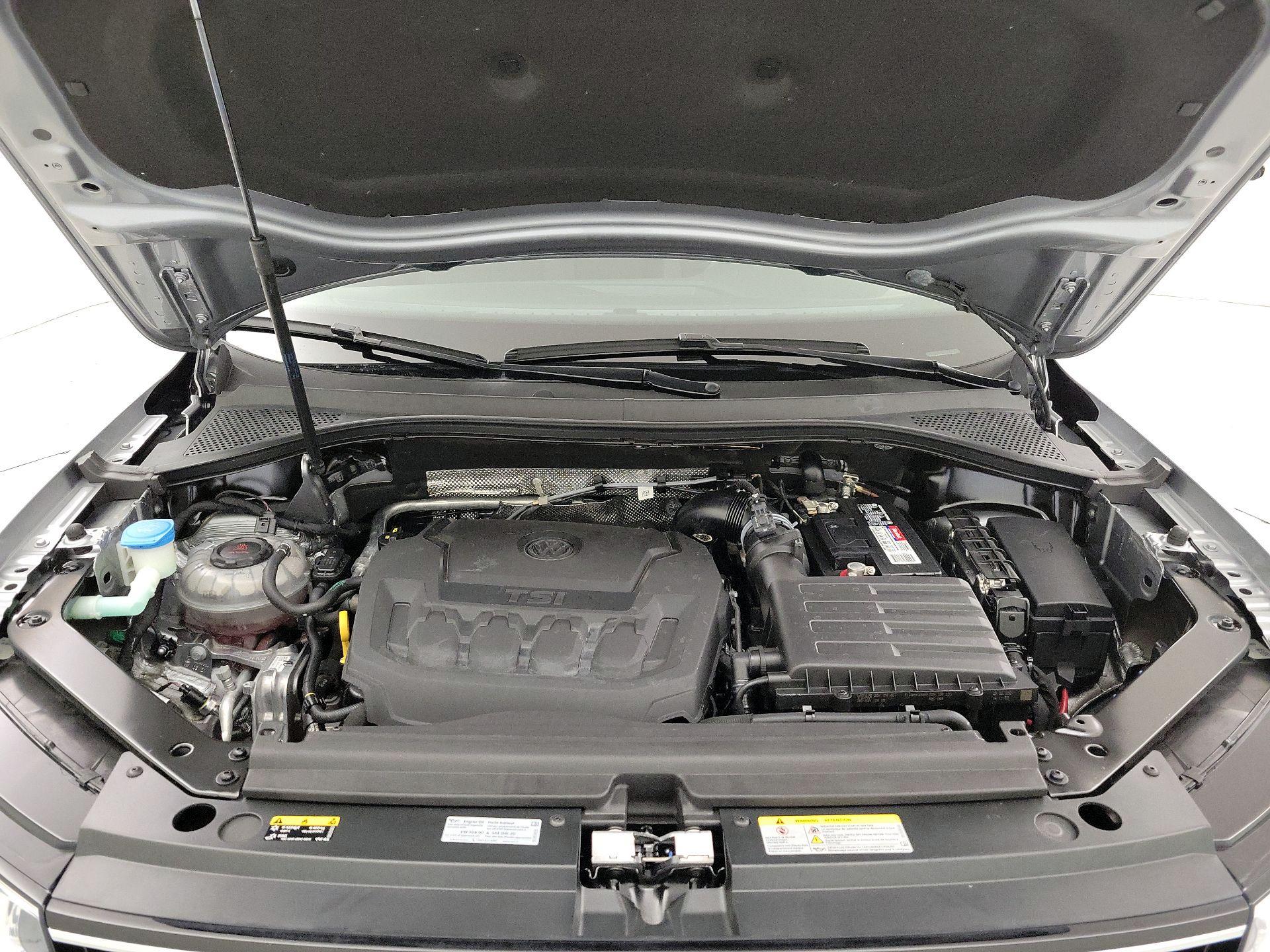 Thumbnail: 2021 Volkswagen Tiguan - 20