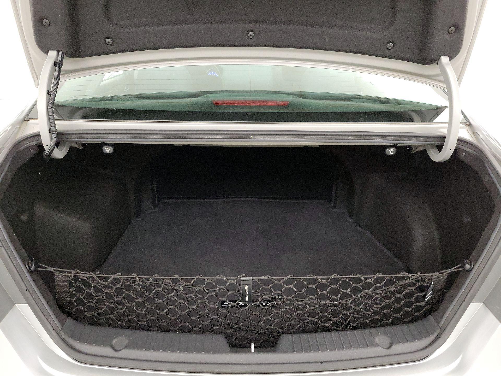 Thumbnail: 2014 Hyundai Sonata - 19