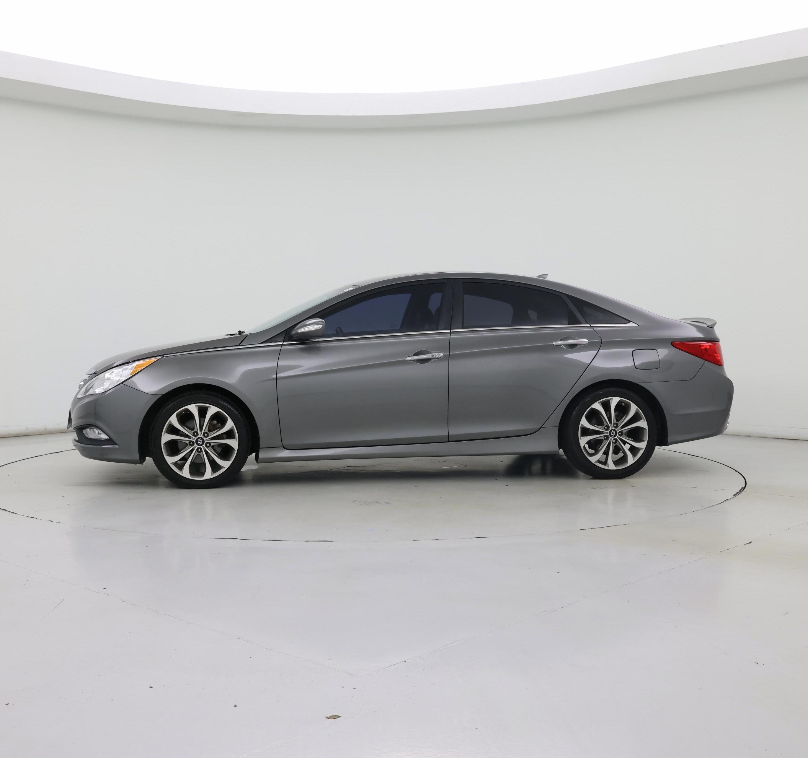 Thumbnail: 2014 Hyundai Sonata - 3