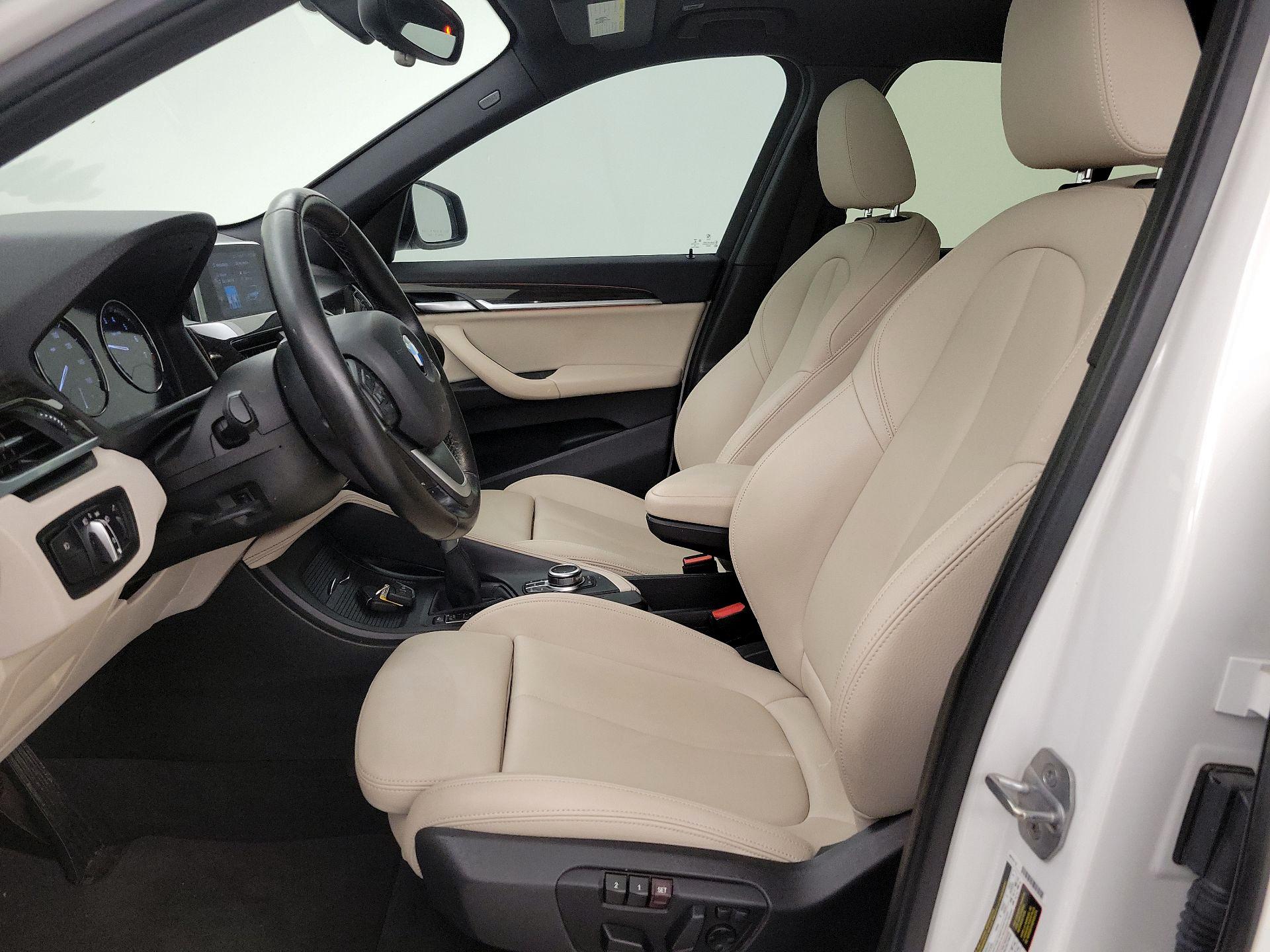 Thumbnail: 2018 BMW X1 - 11