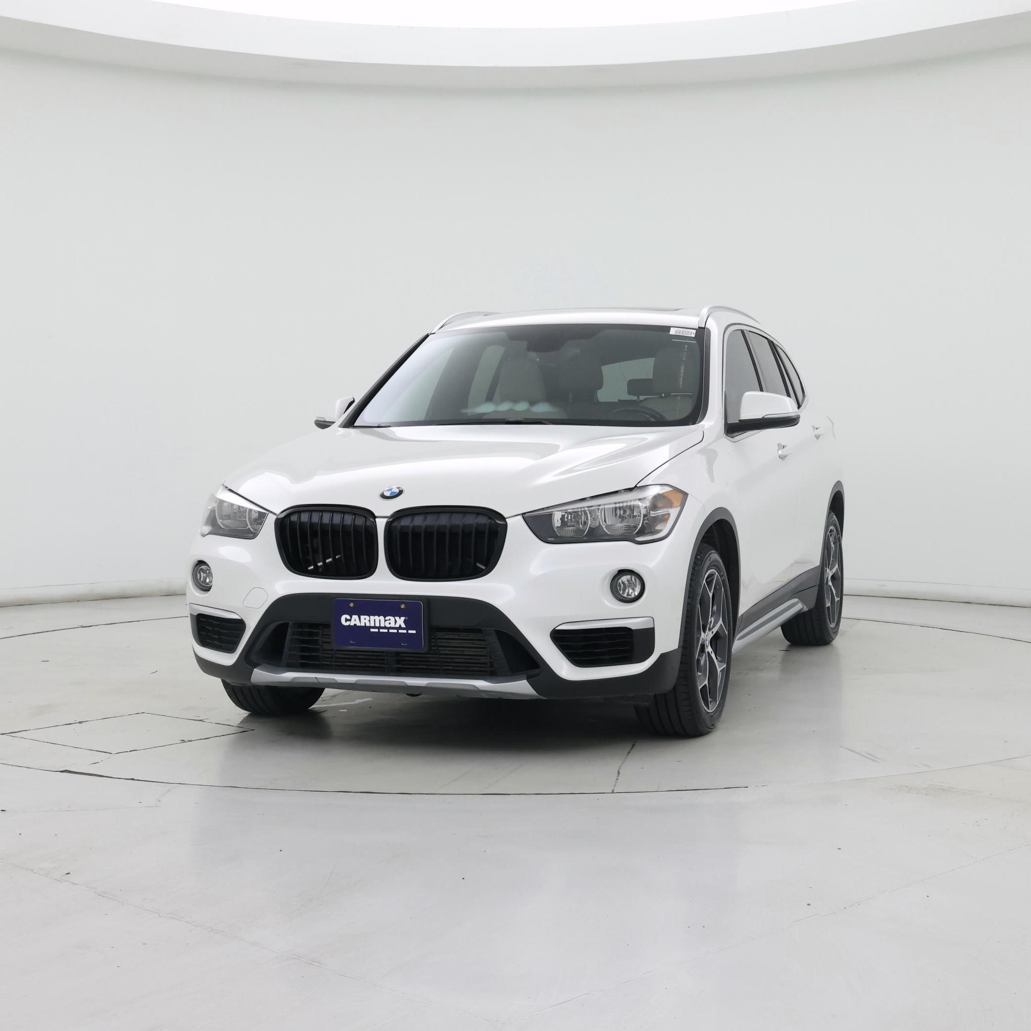 Thumbnail: 2018 BMW X1 - 4