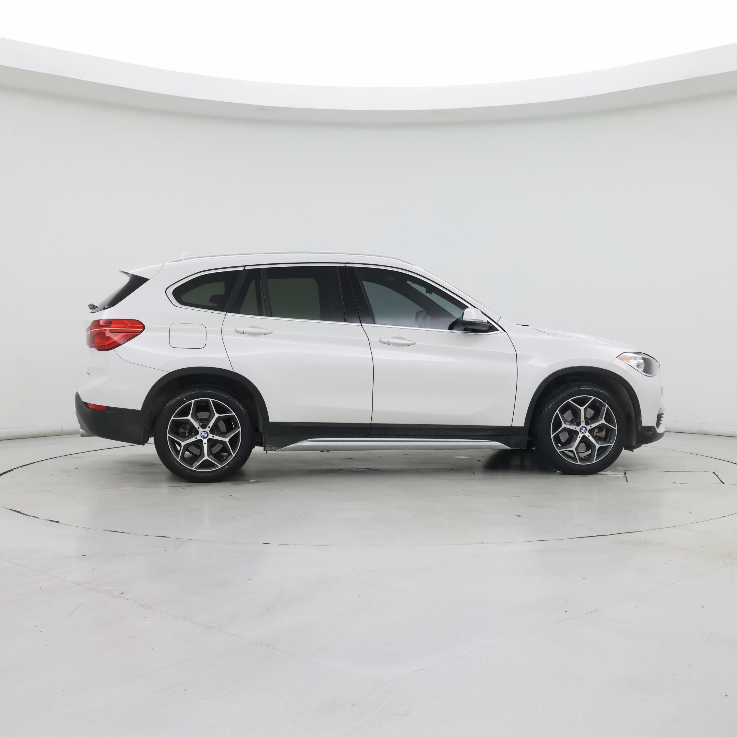 Thumbnail: 2018 BMW X1 - 7