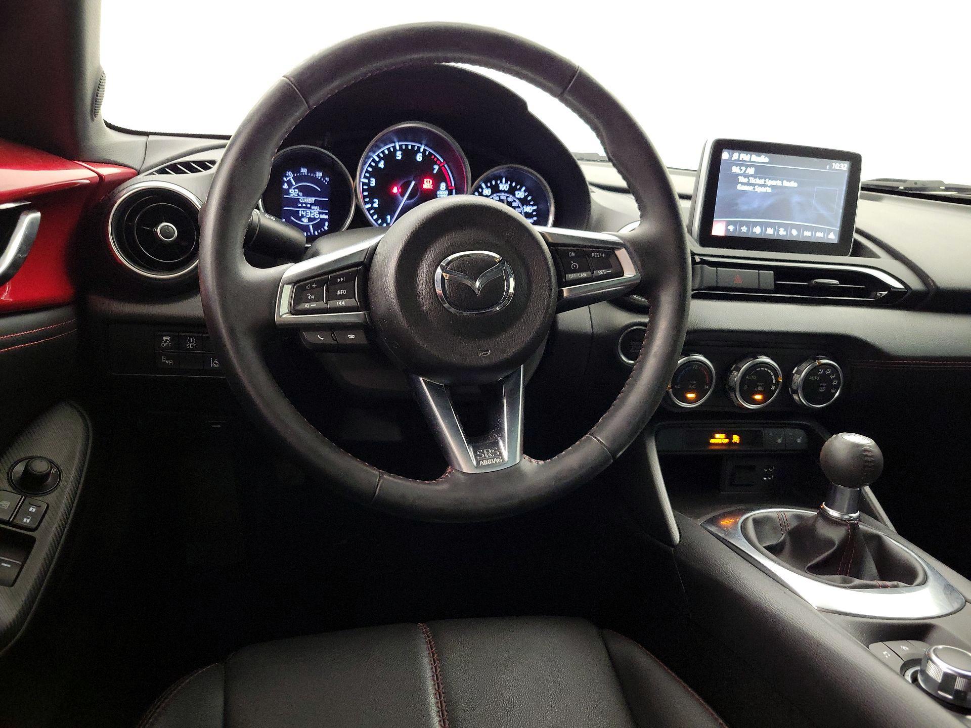Thumbnail: 2016 Mazda MX-5 Miata - 10