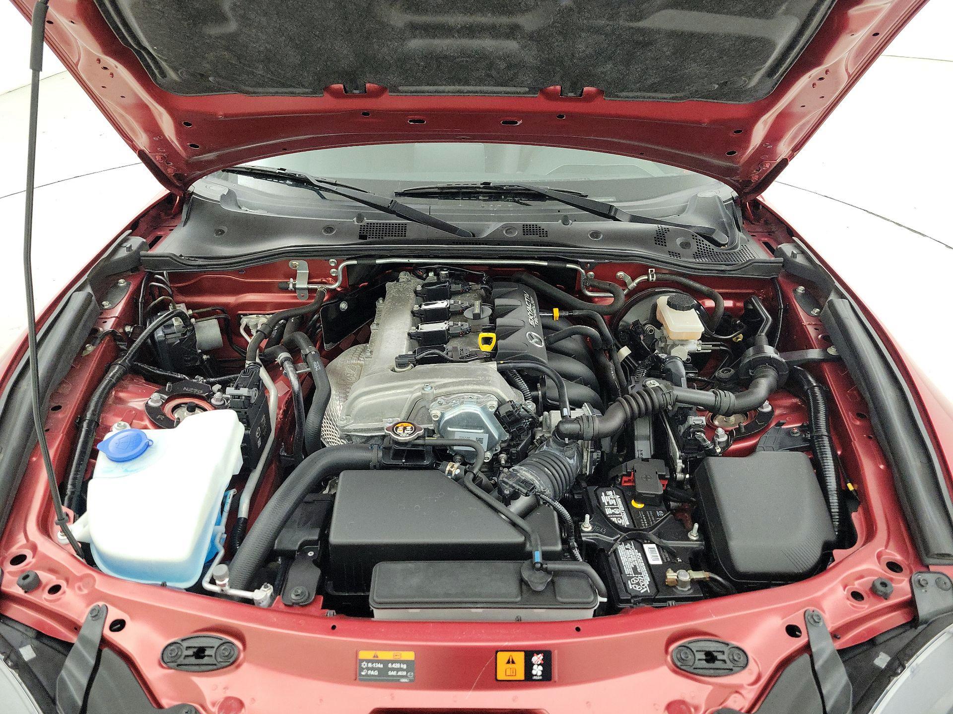 Thumbnail: 2016 Mazda MX-5 Miata - 18