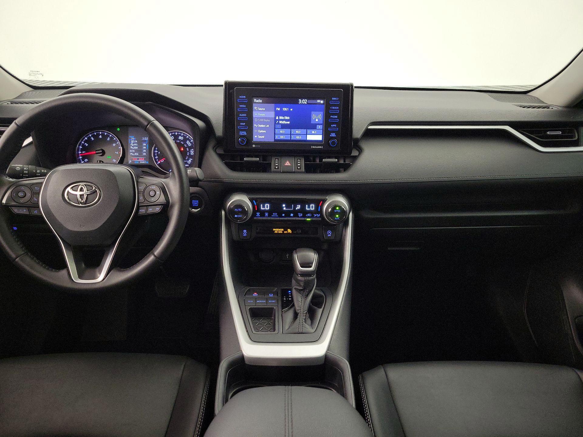 Thumbnail: 2021 Toyota RAV4 - 9