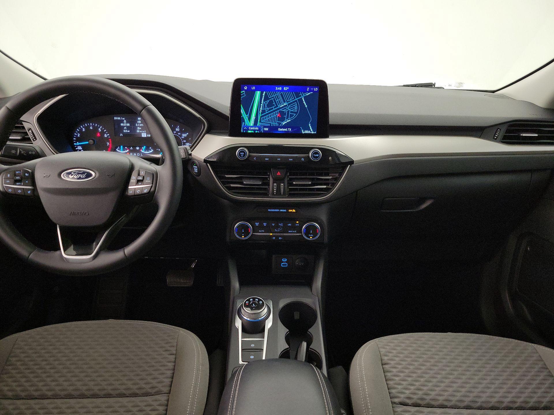 Thumbnail: 2022 Ford Escape - 9