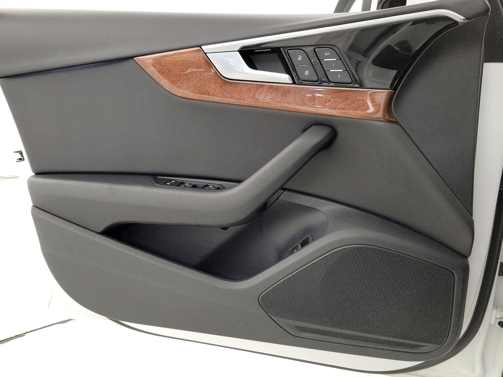 Thumbnail: 2022 Audi A4 - 12