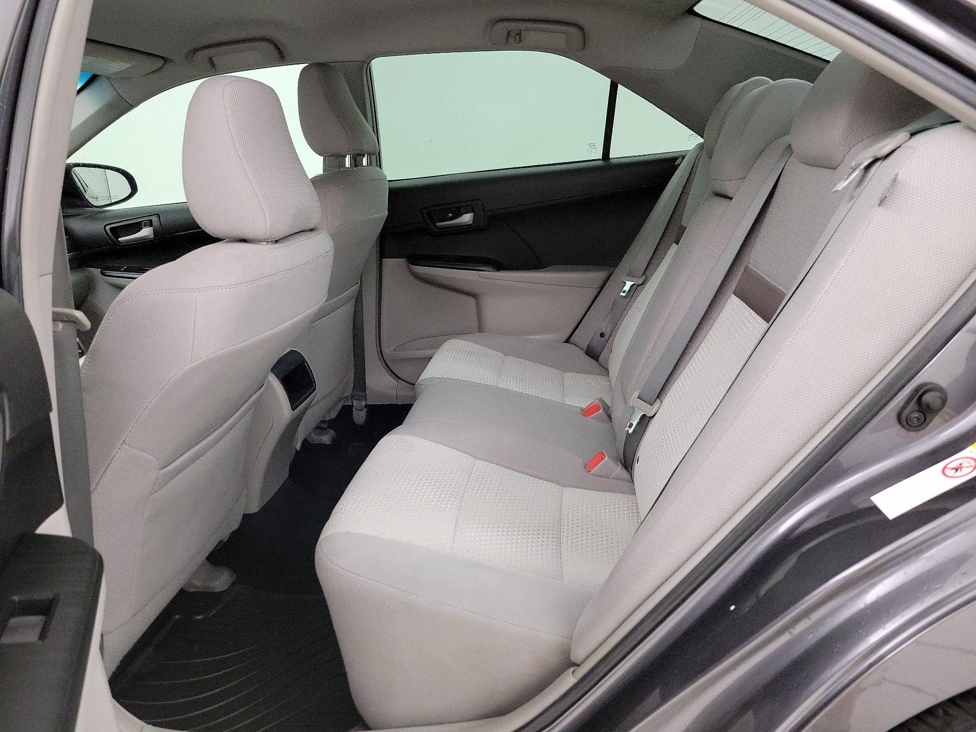 Thumbnail: 2014 Toyota Camry - 19