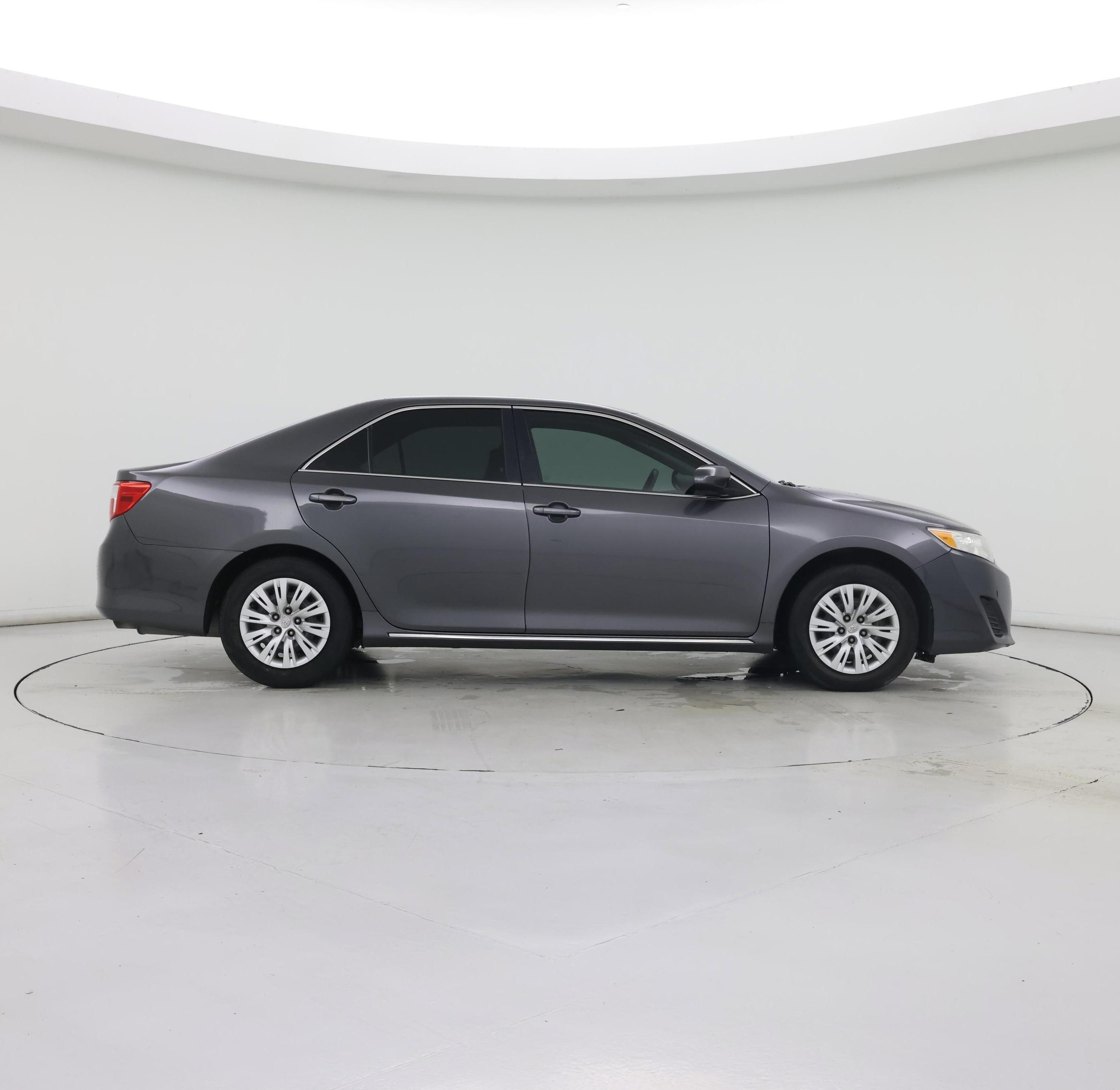 Thumbnail: 2014 Toyota Camry - 7