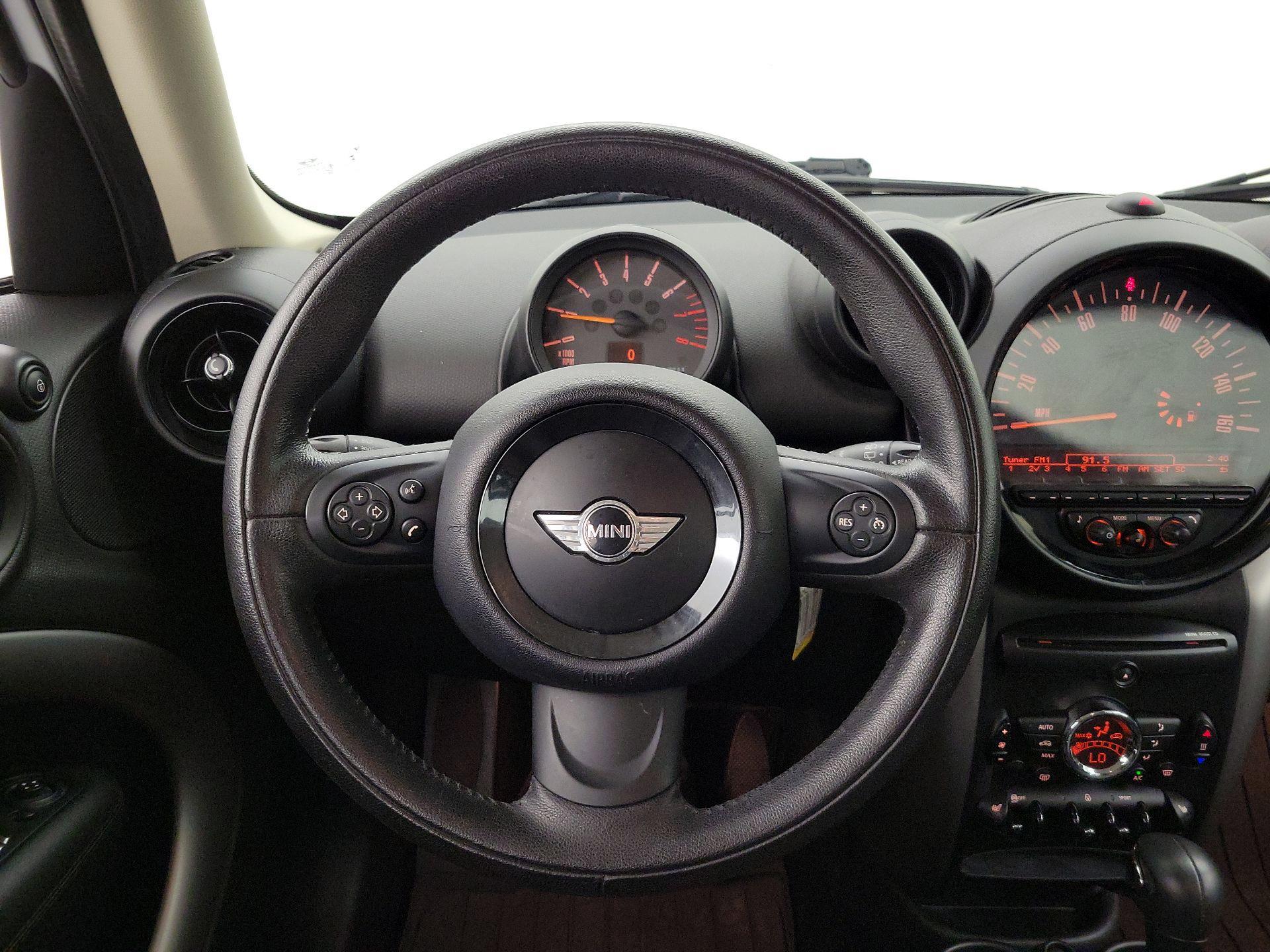 Thumbnail: 2015 MINI Cooper Countryman - 10