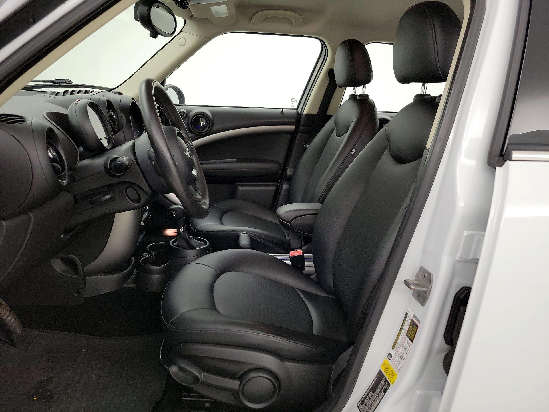 Thumbnail: 2015 MINI Cooper Countryman - 11