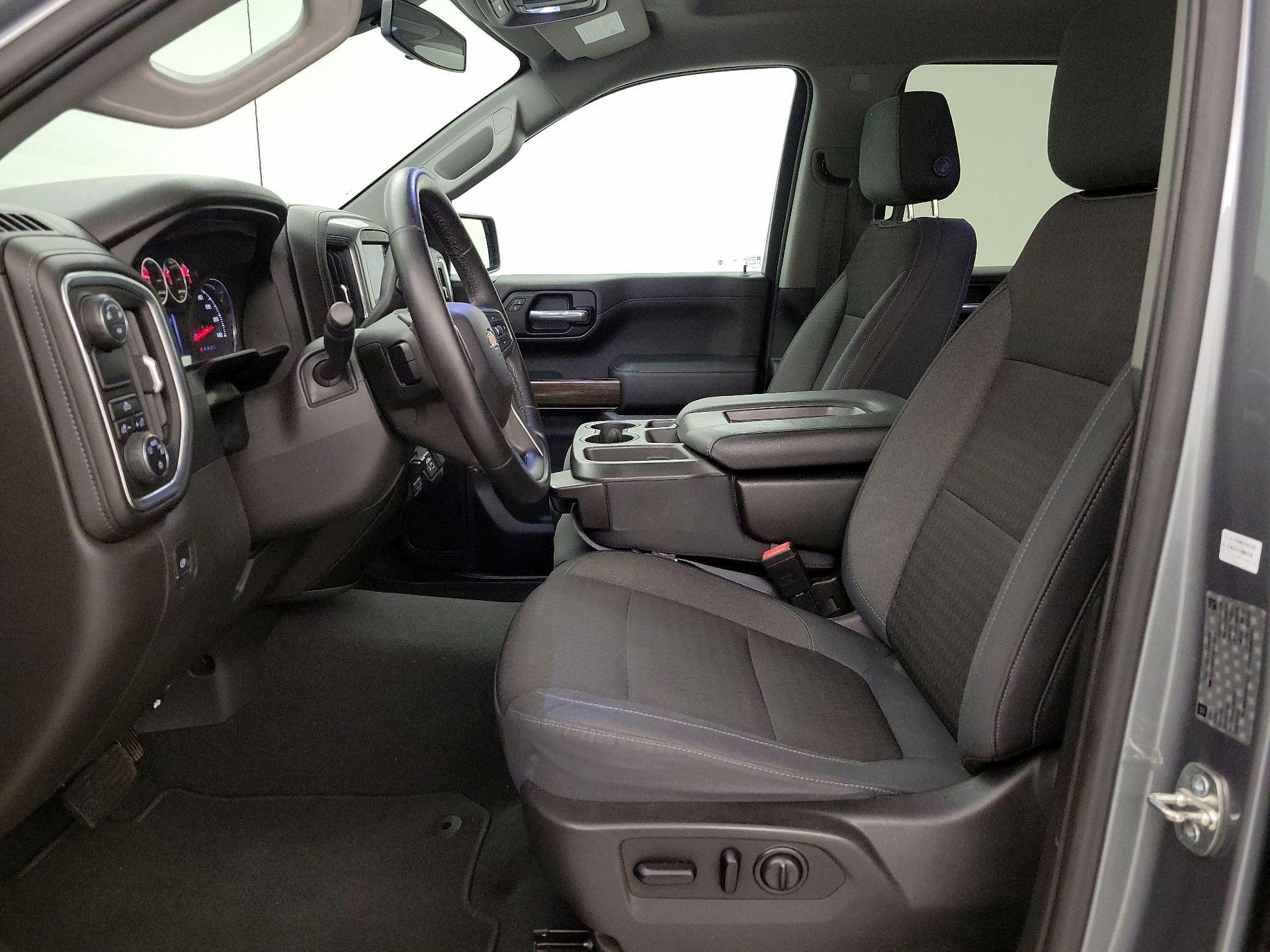 Thumbnail: 2019 Chevrolet Silverado 1500 - 11