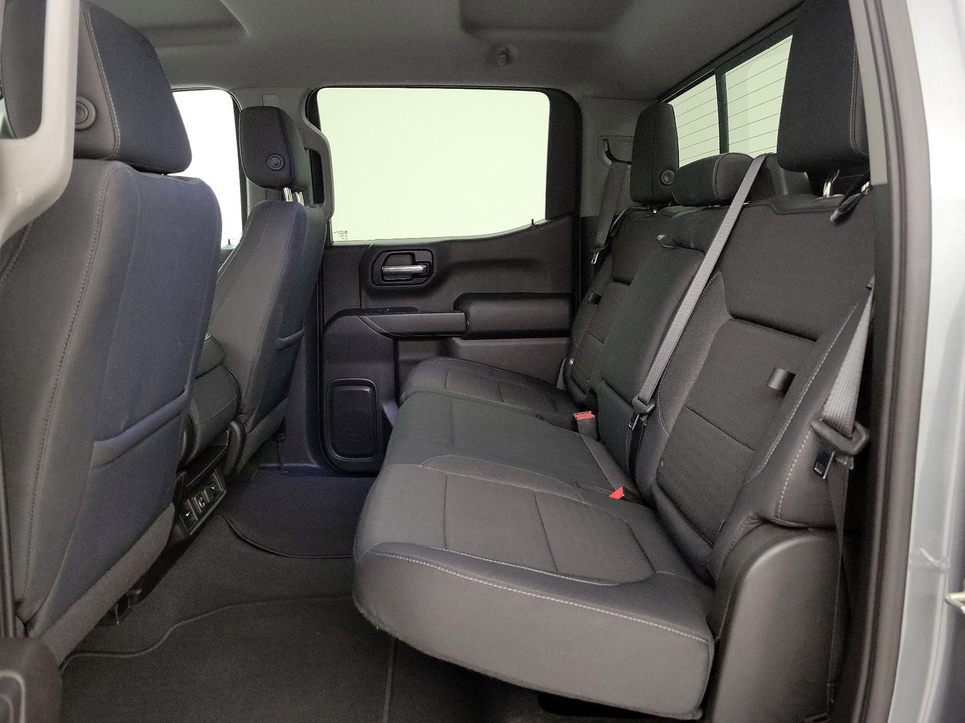 Thumbnail: 2019 Chevrolet Silverado 1500 - 18