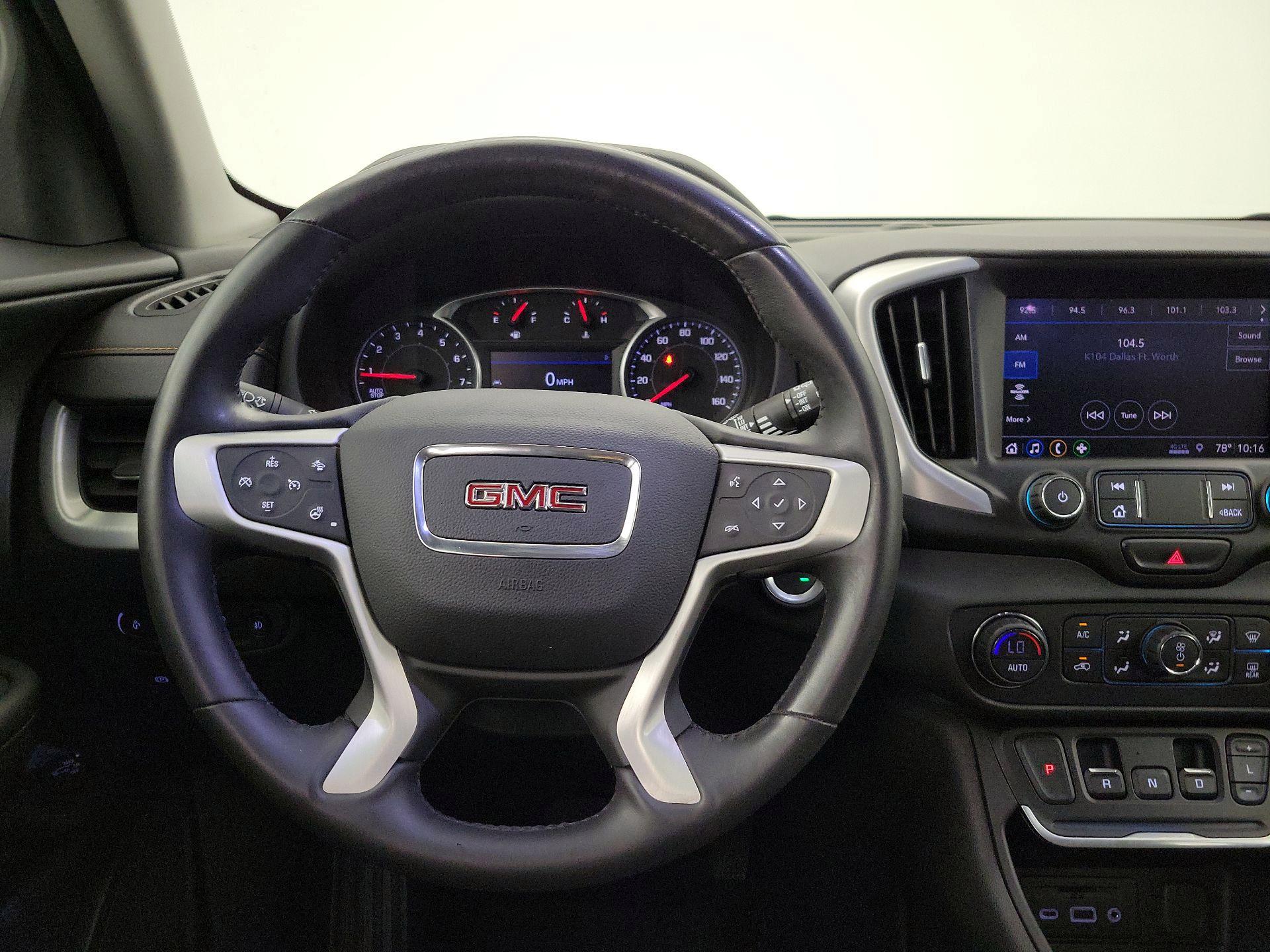 Thumbnail: 2020 GMC Terrain - 10