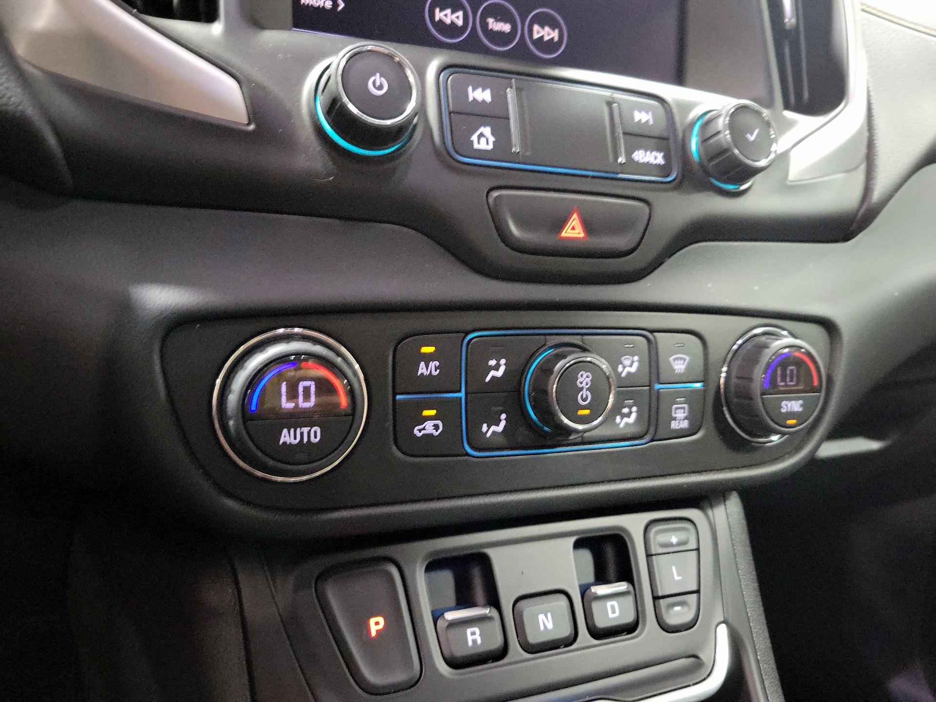 Thumbnail: 2020 GMC Terrain - 16