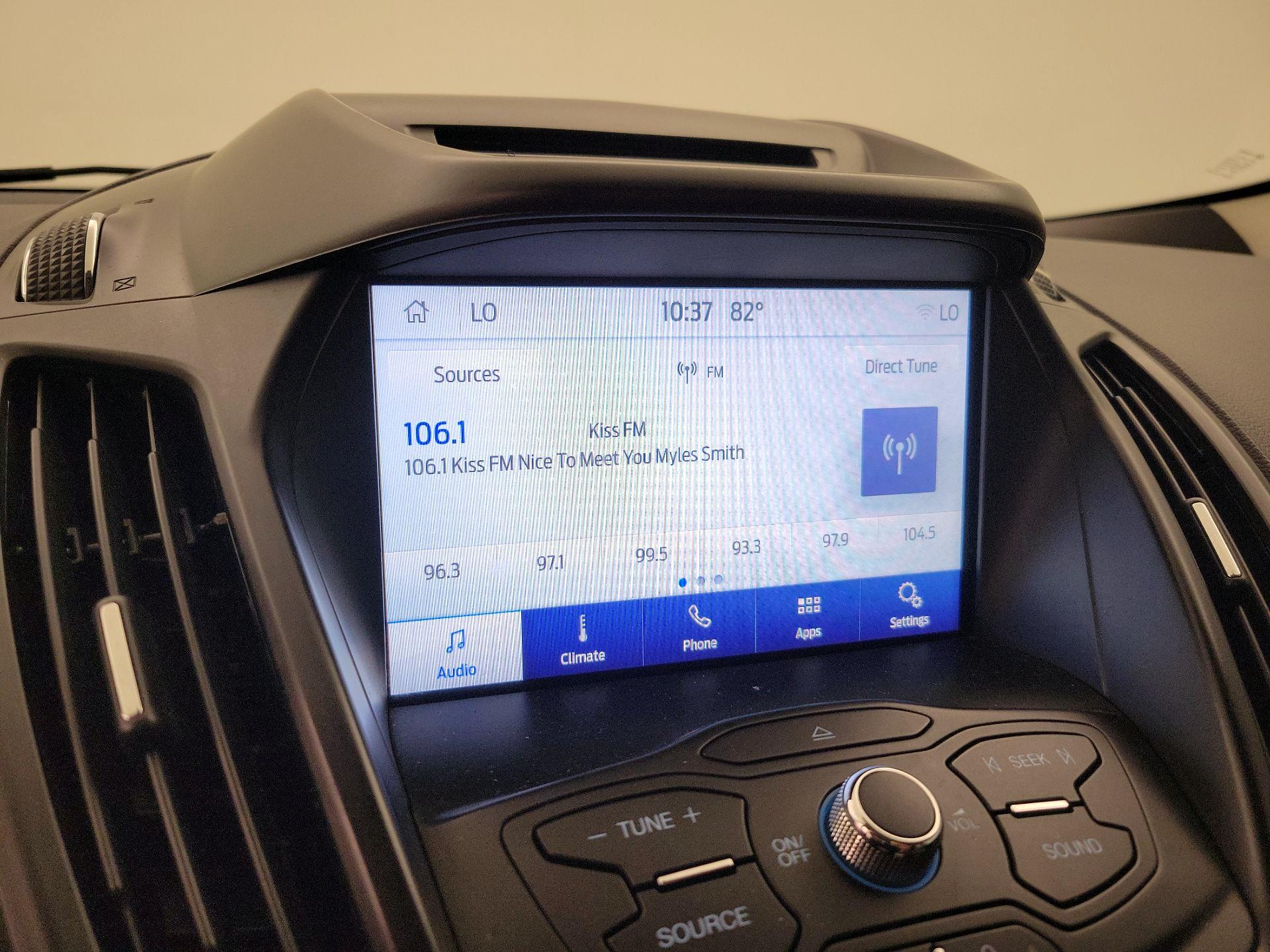 Thumbnail: 2016 Ford Escape - 15
