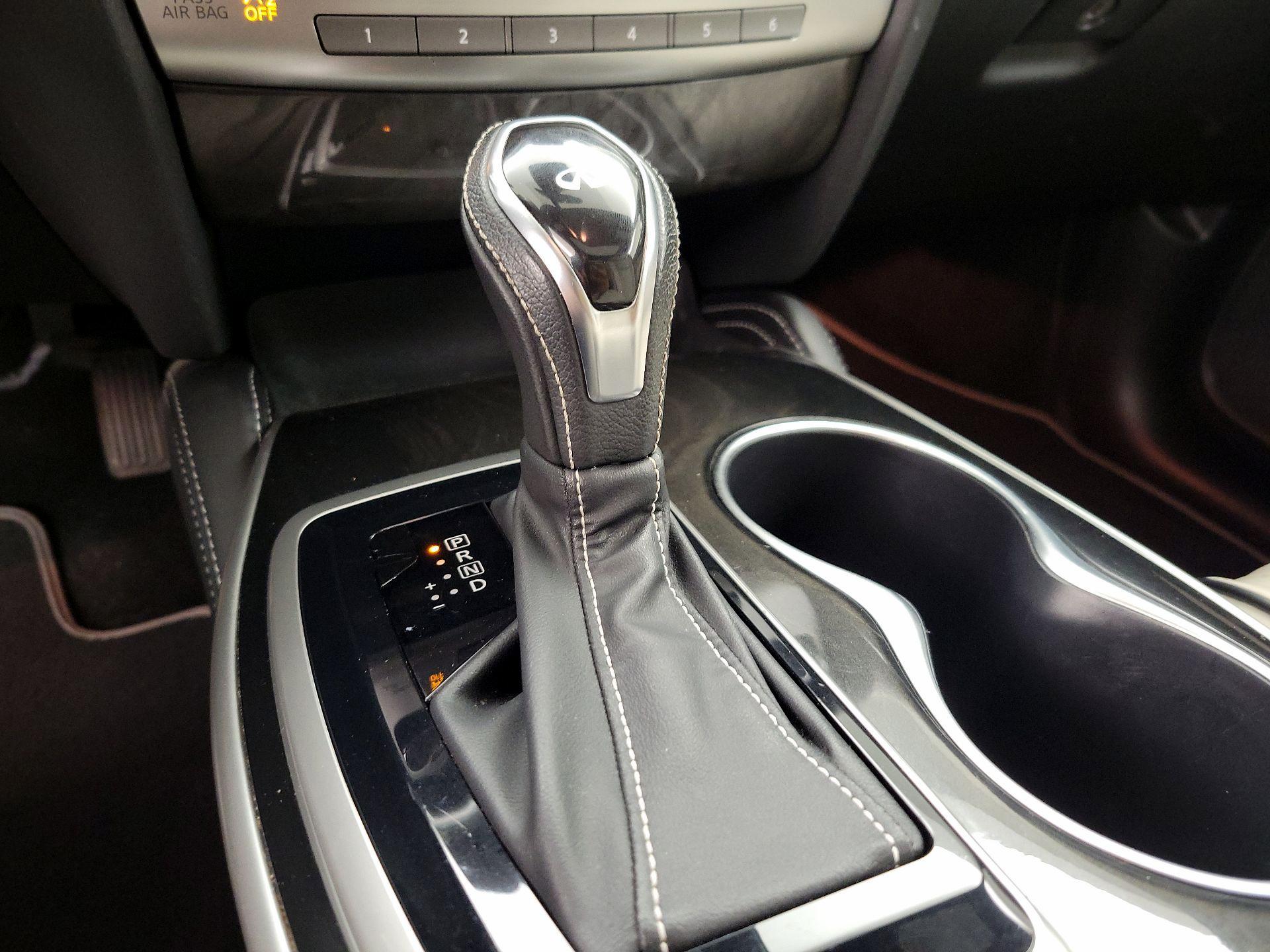 Thumbnail: 2019 INFINITI QX60 - 17