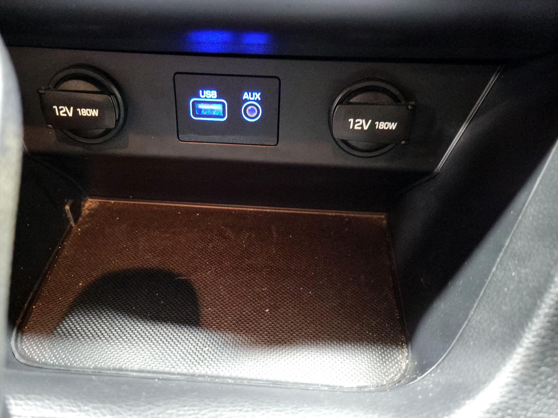 Thumbnail: 2019 Hyundai Sonata - 18