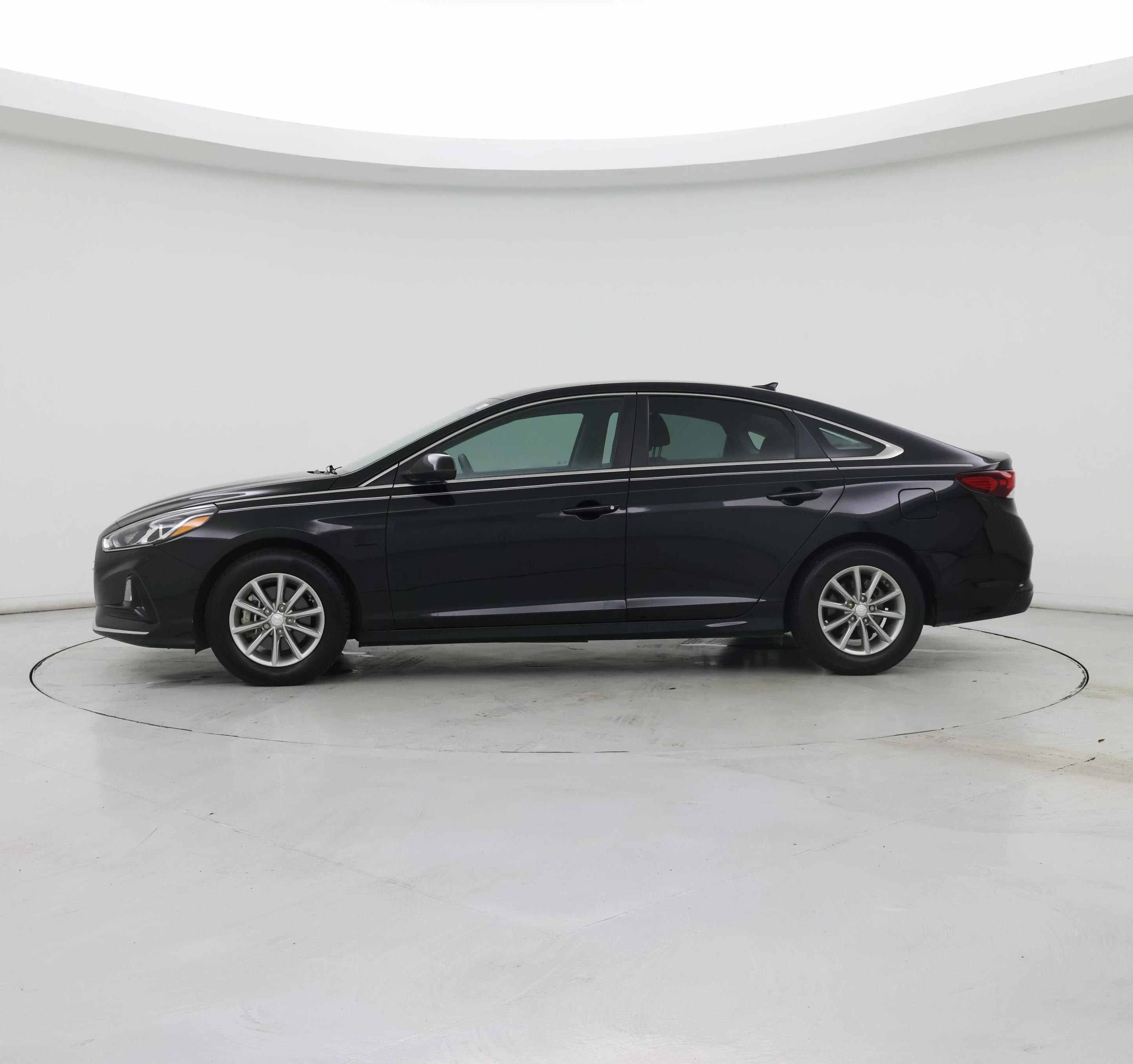 Thumbnail: 2019 Hyundai Sonata - 3