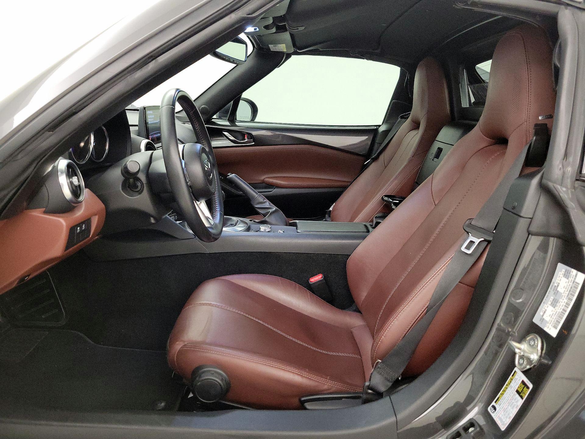 Thumbnail: 2019 Mazda MX-5 Miata - 11