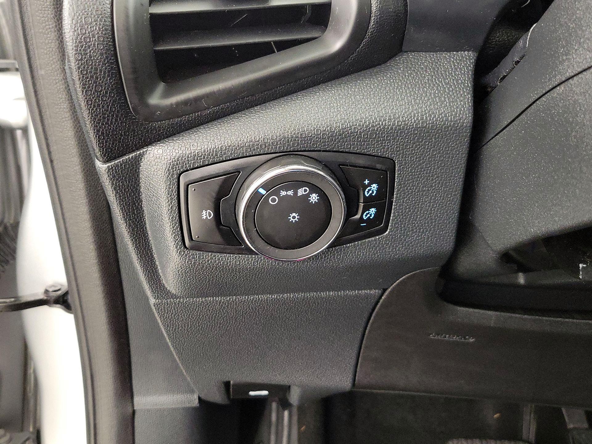 Thumbnail: 2019 Ford EcoSport - 13