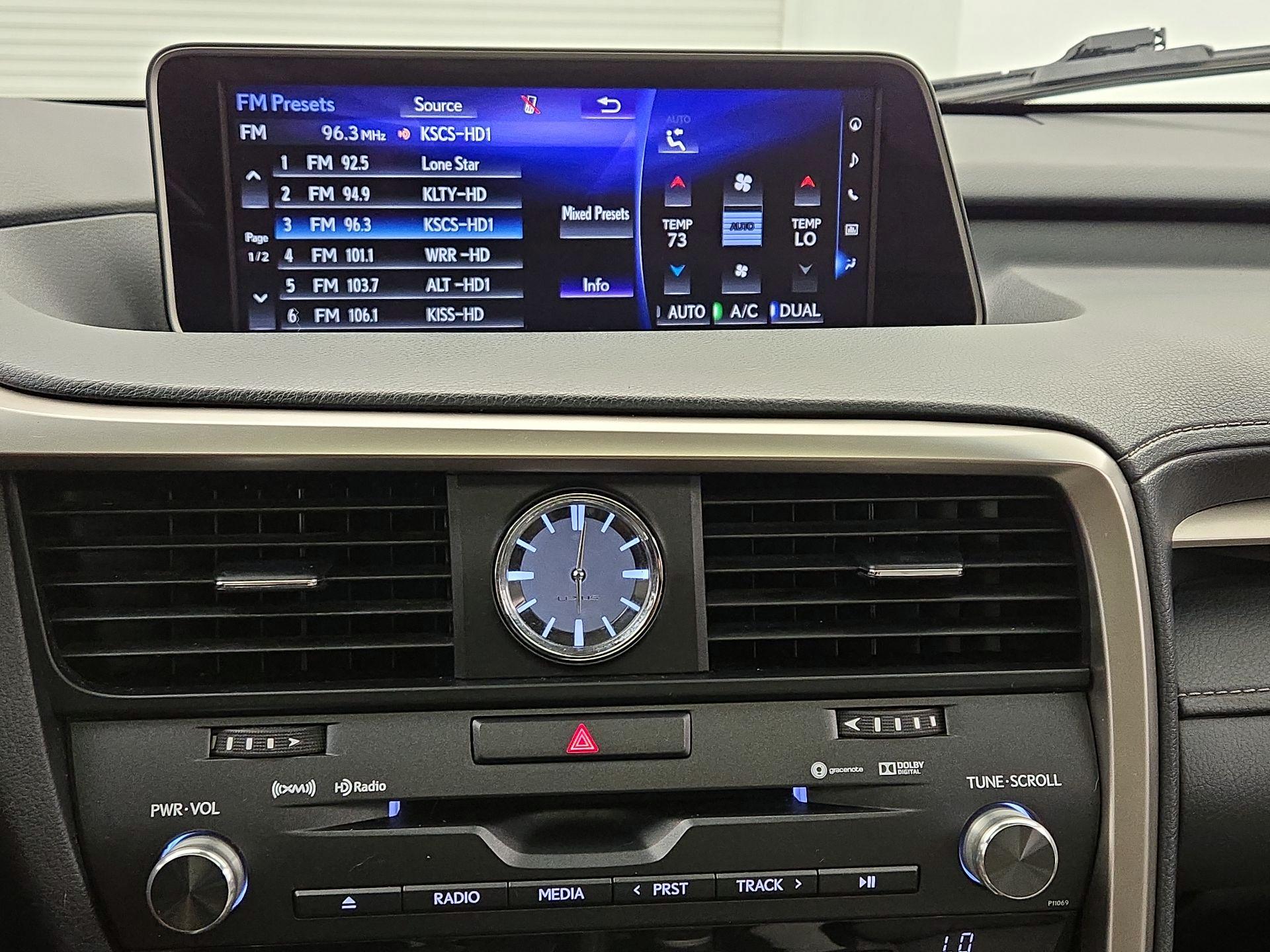 Thumbnail: 2016 Lexus RX - 16