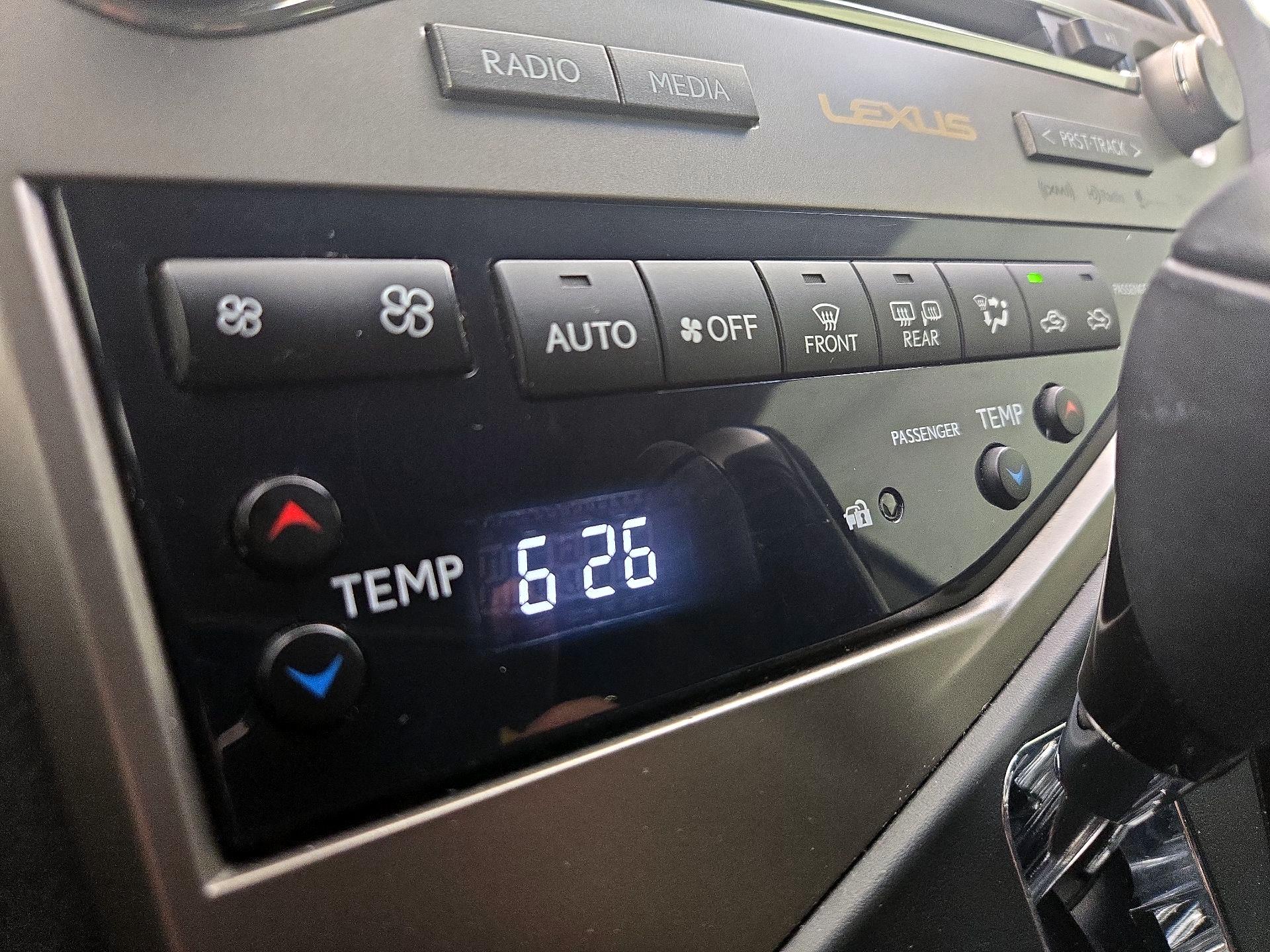 Thumbnail: 2014 Lexus RX - 17