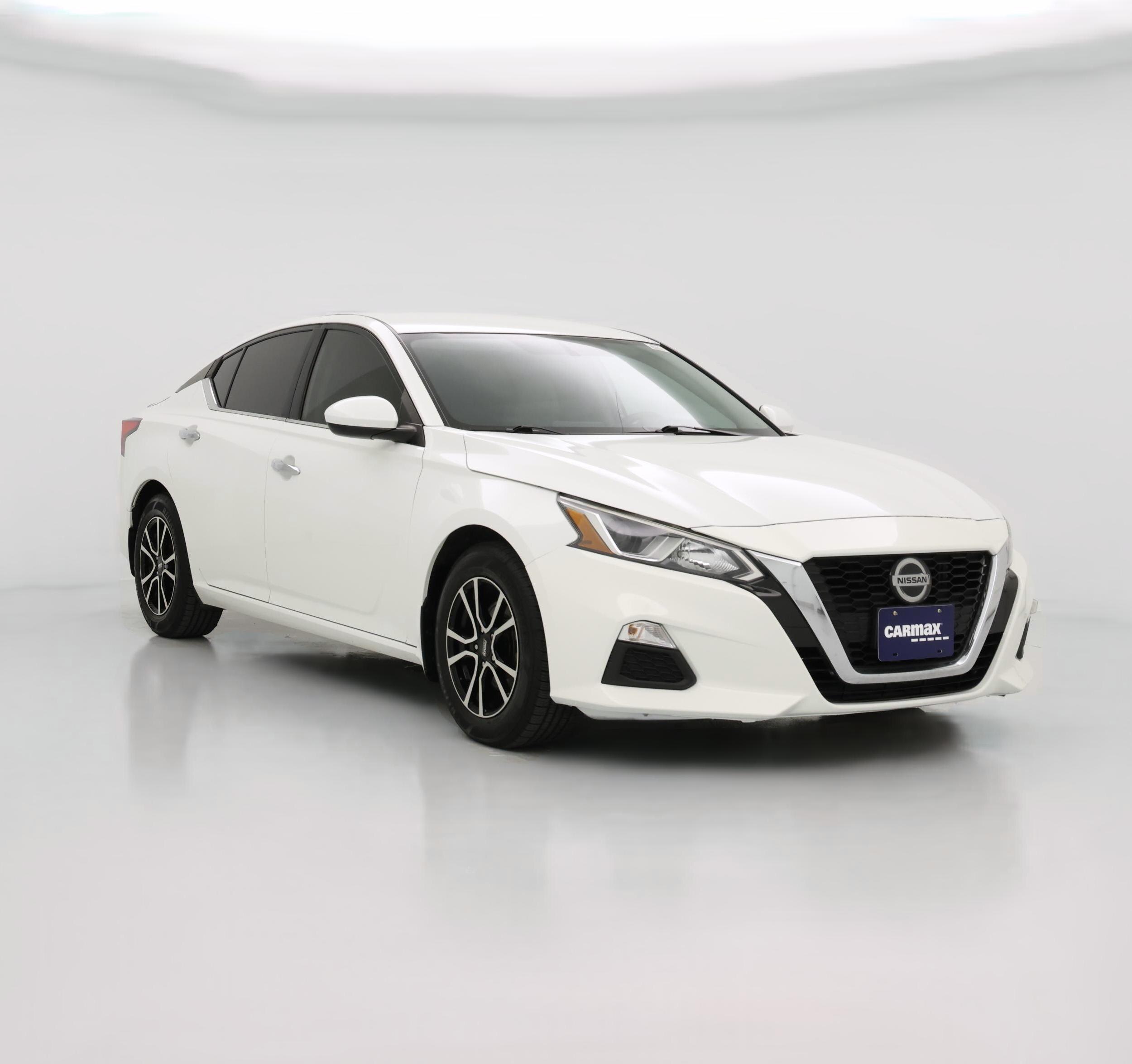 Thumbnail: 2020 Nissan Altima - 1