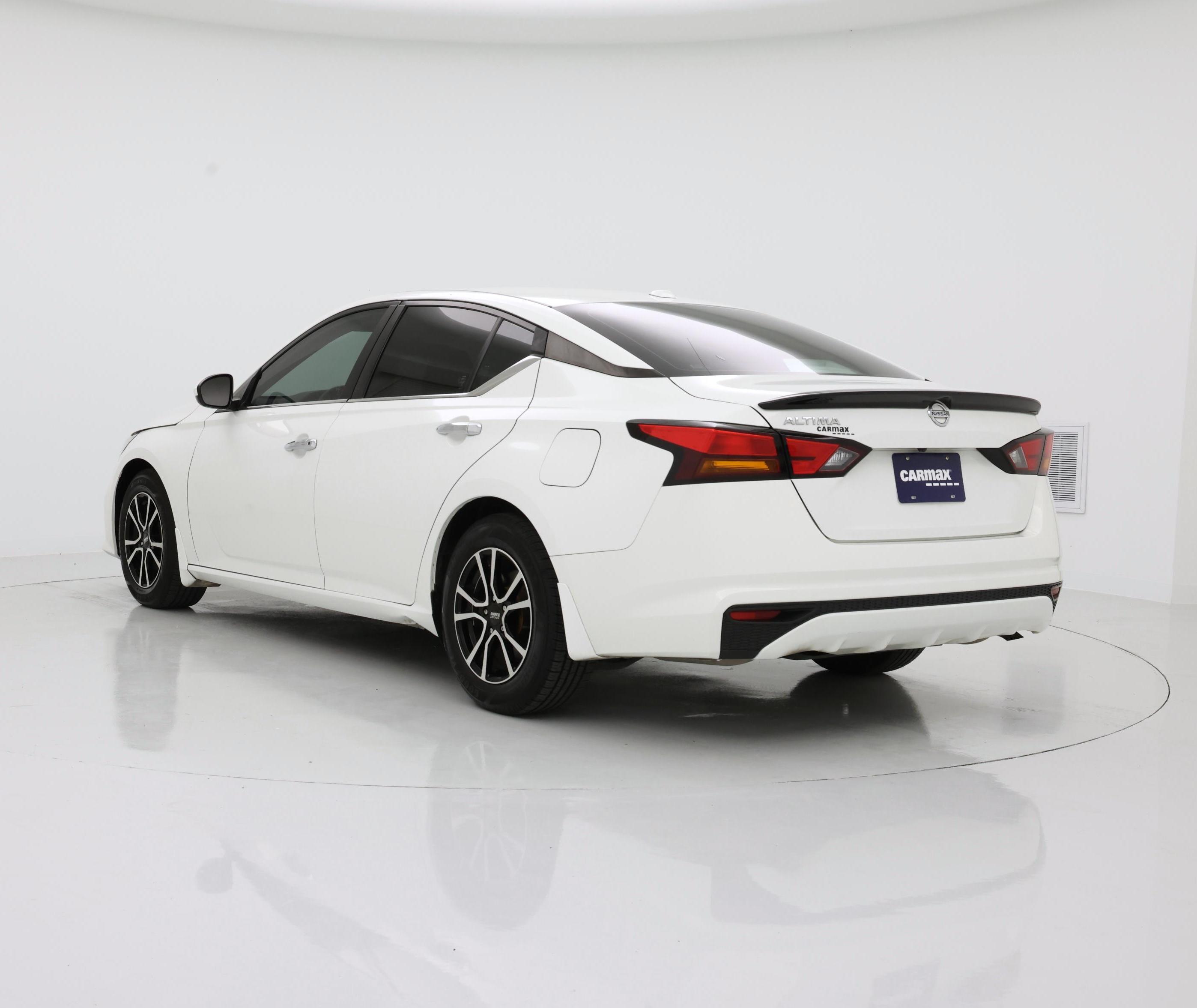 Thumbnail: 2020 Nissan Altima - 2