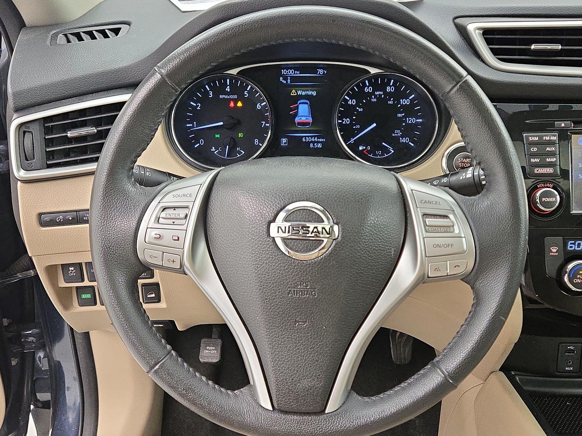 Thumbnail: 2016 Nissan Rogue - 10