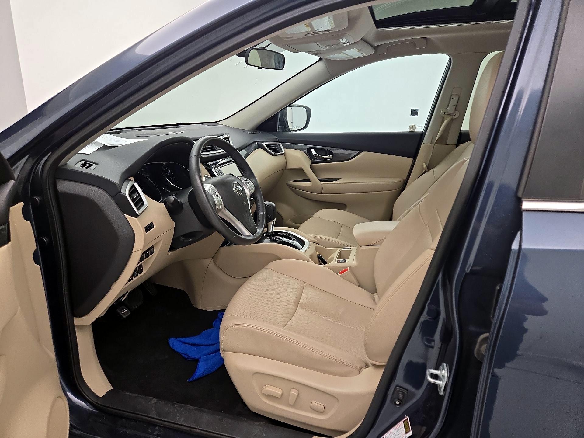 Thumbnail: 2016 Nissan Rogue - 11