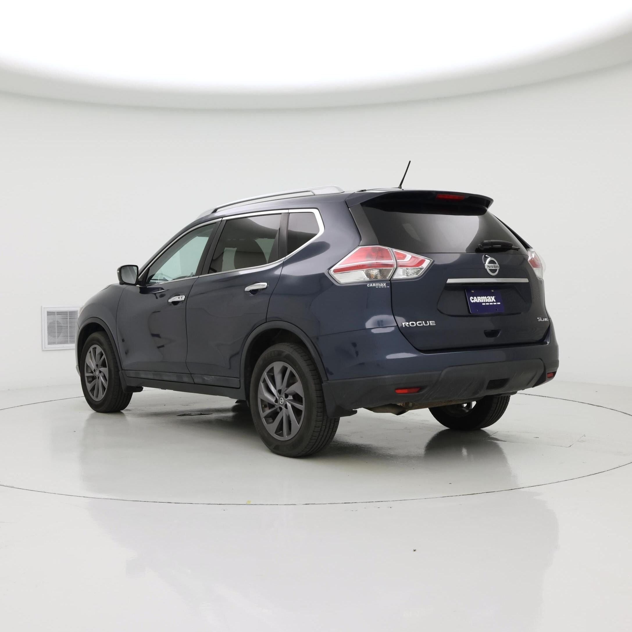 Thumbnail: 2016 Nissan Rogue - 2