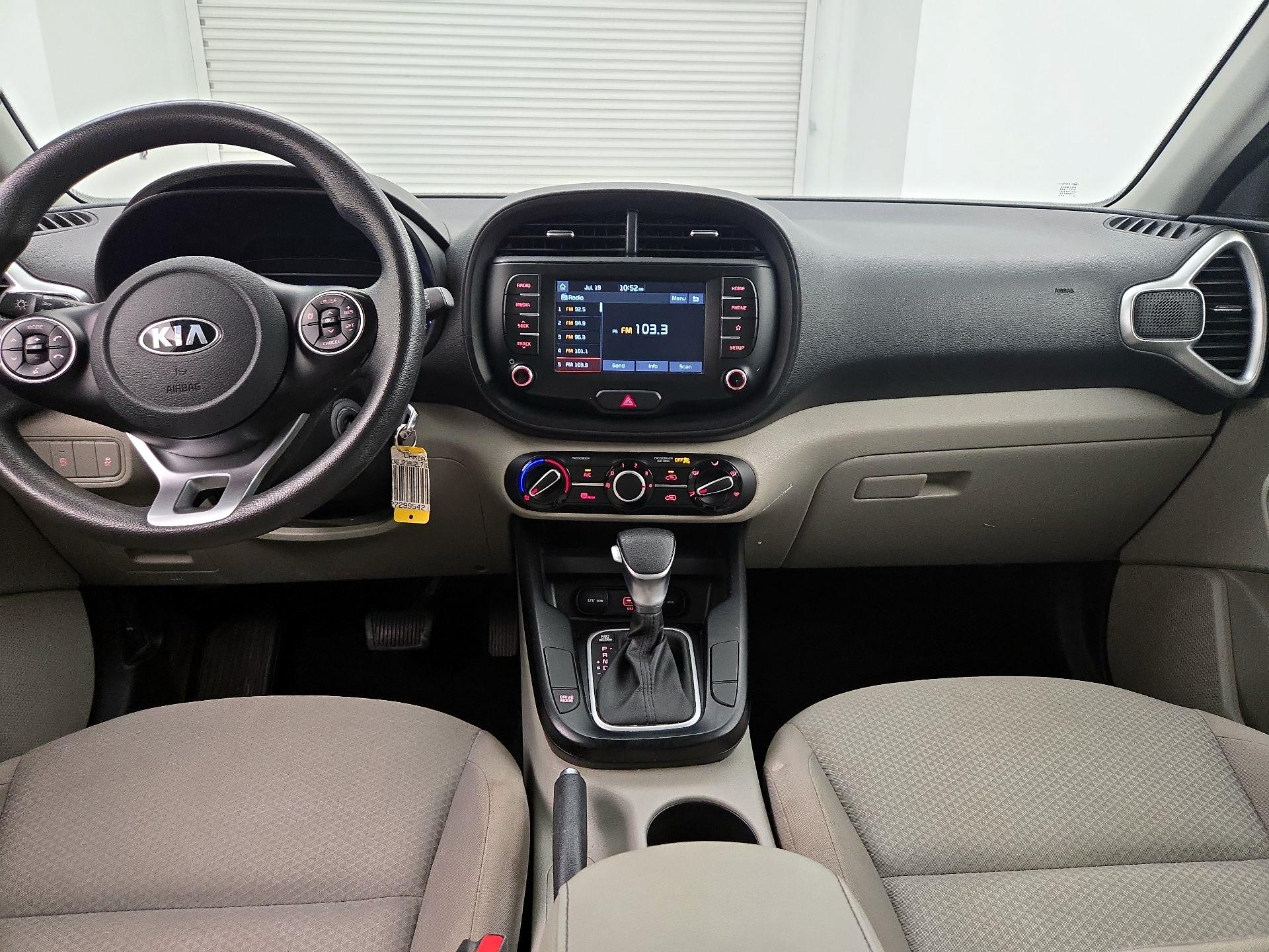 Thumbnail: 2020 Kia Soul - 9