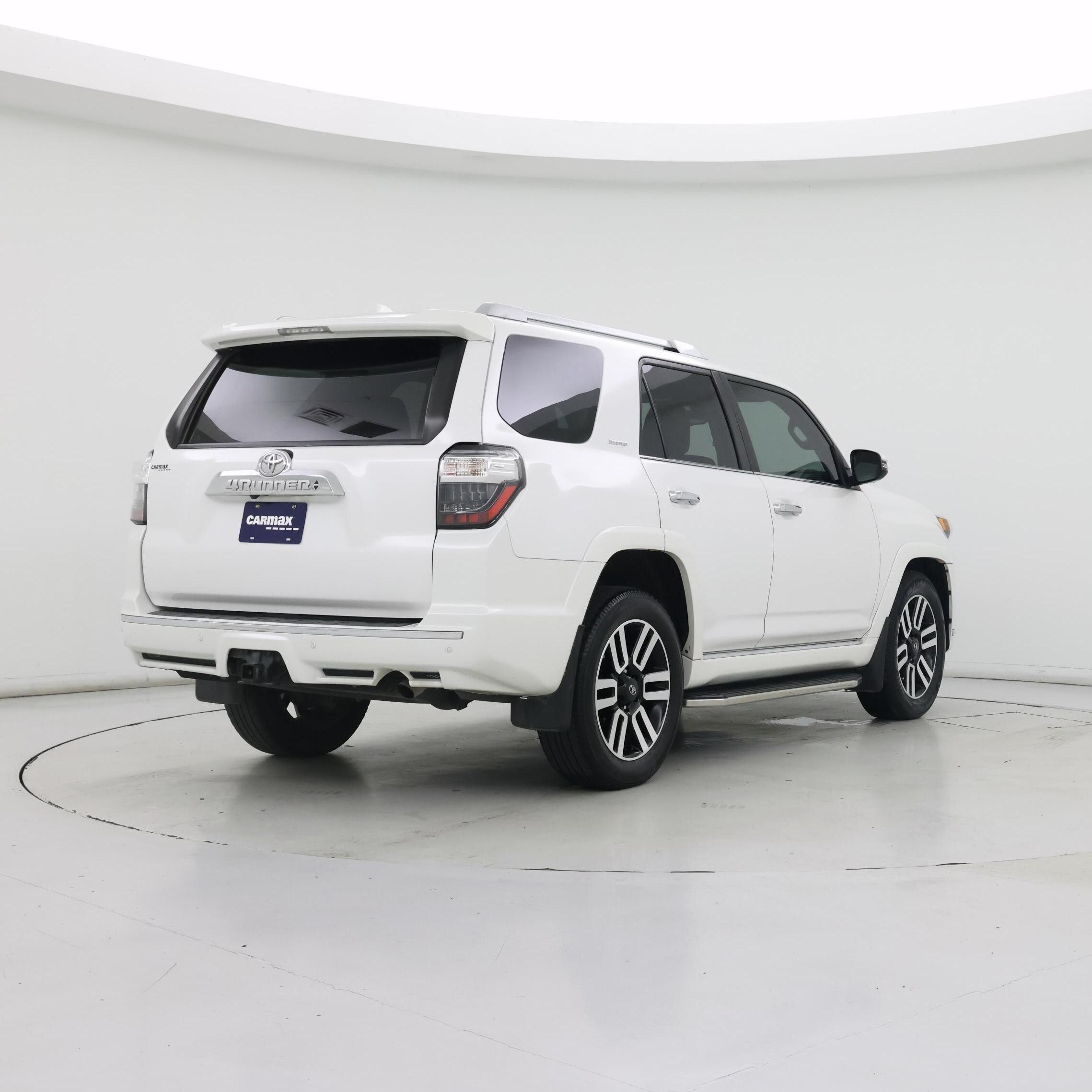 Thumbnail: 2022 Toyota 4Runner - 8