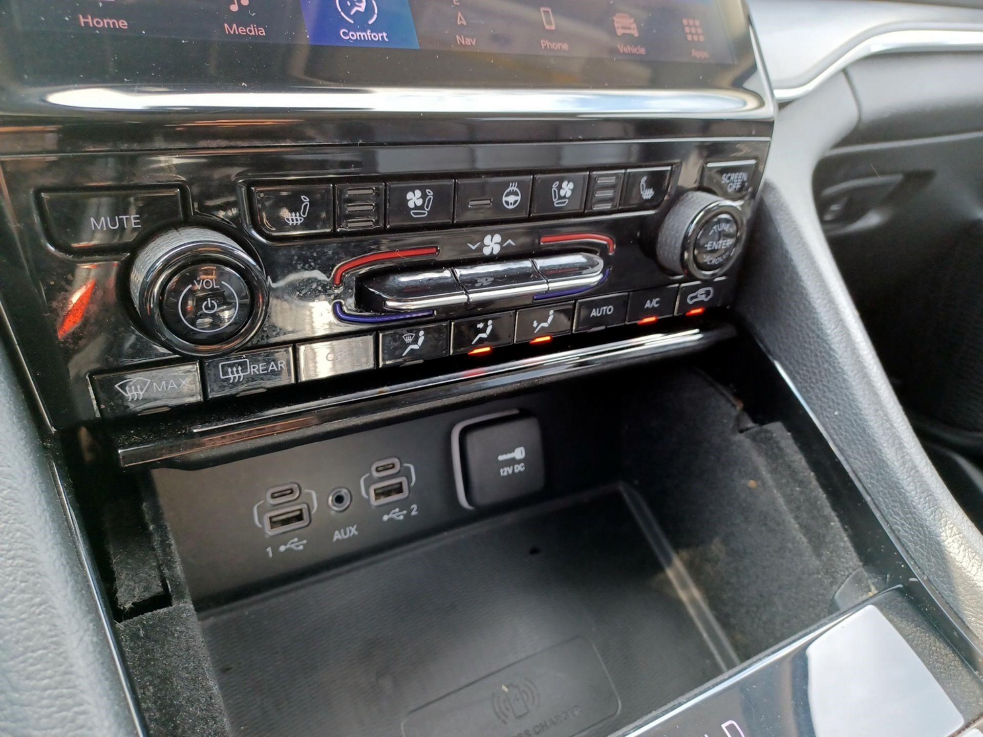 Thumbnail: 2021 Jeep Grand Cherokee L - 15