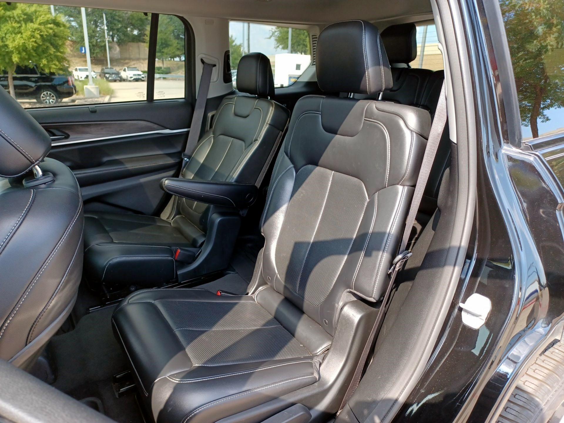 Thumbnail: 2021 Jeep Grand Cherokee L - 19