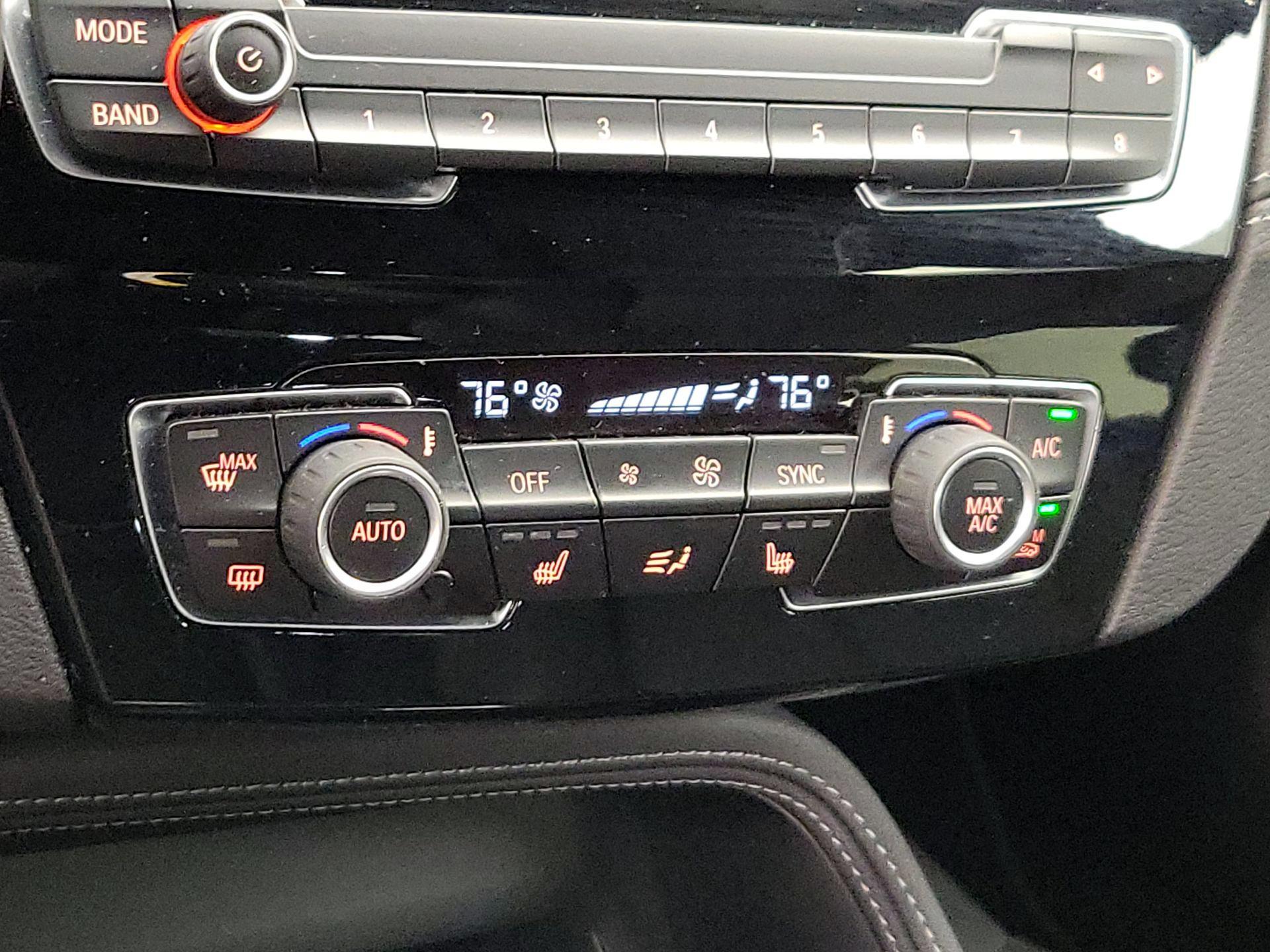 Thumbnail: 2021 BMW X1 - 17