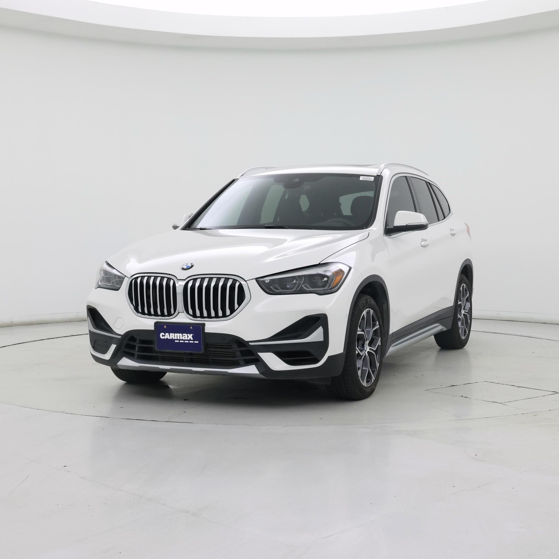 Thumbnail: 2021 BMW X1 - 4