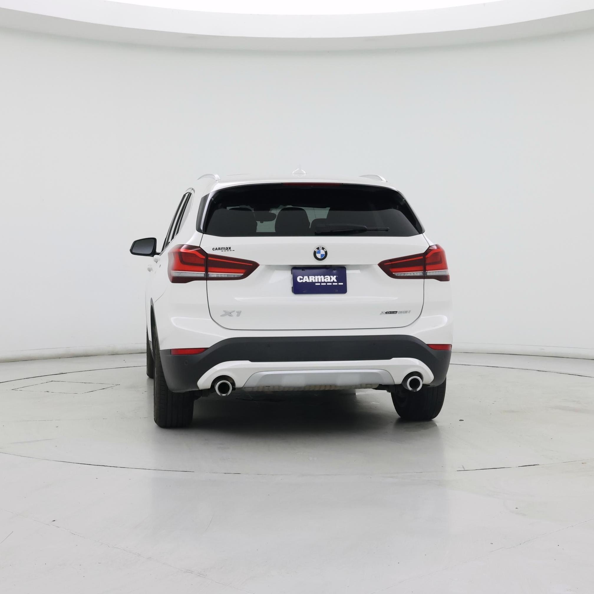 Thumbnail: 2021 BMW X1 - 6