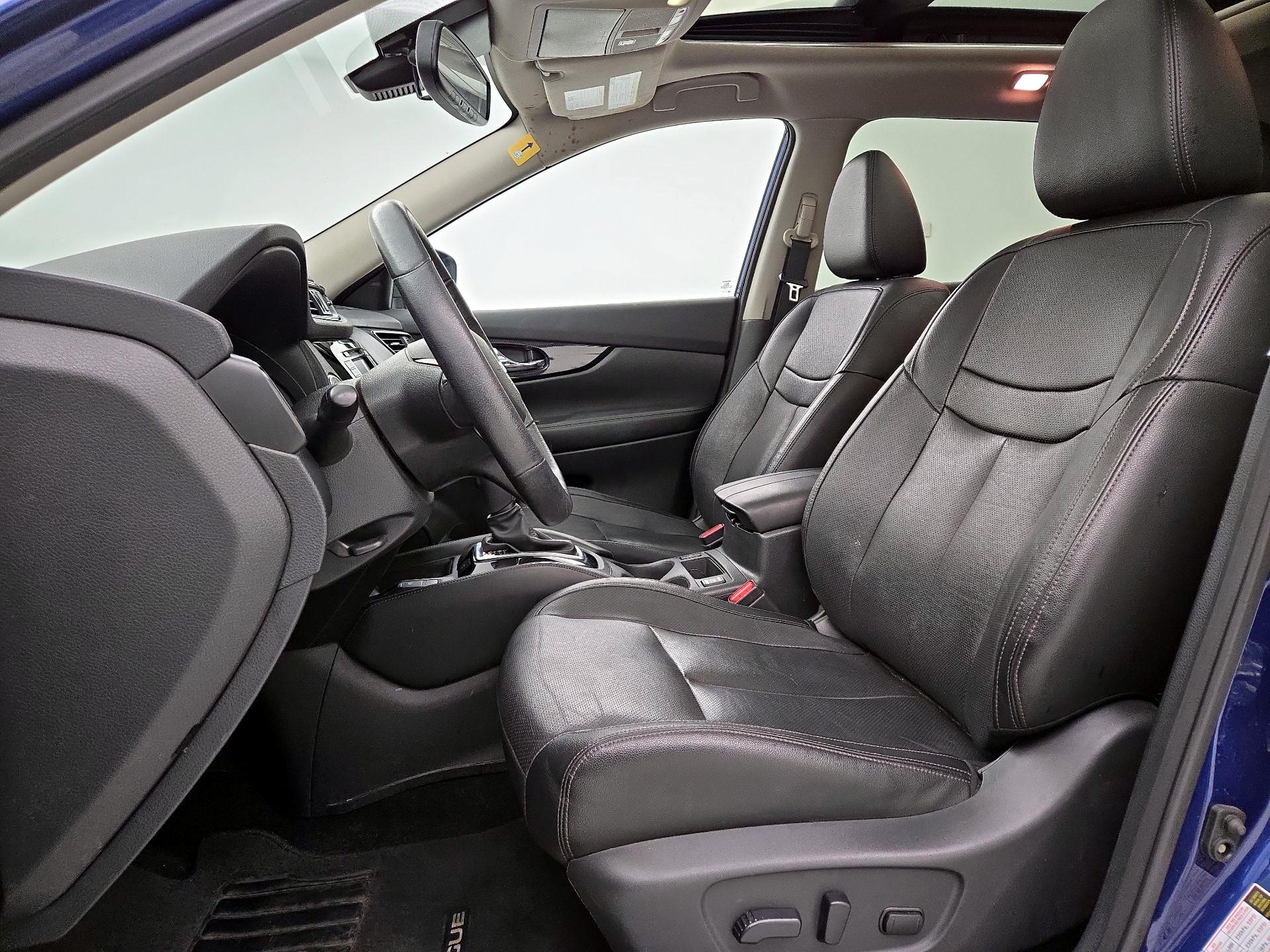 Thumbnail: 2019 Nissan Rogue - 11