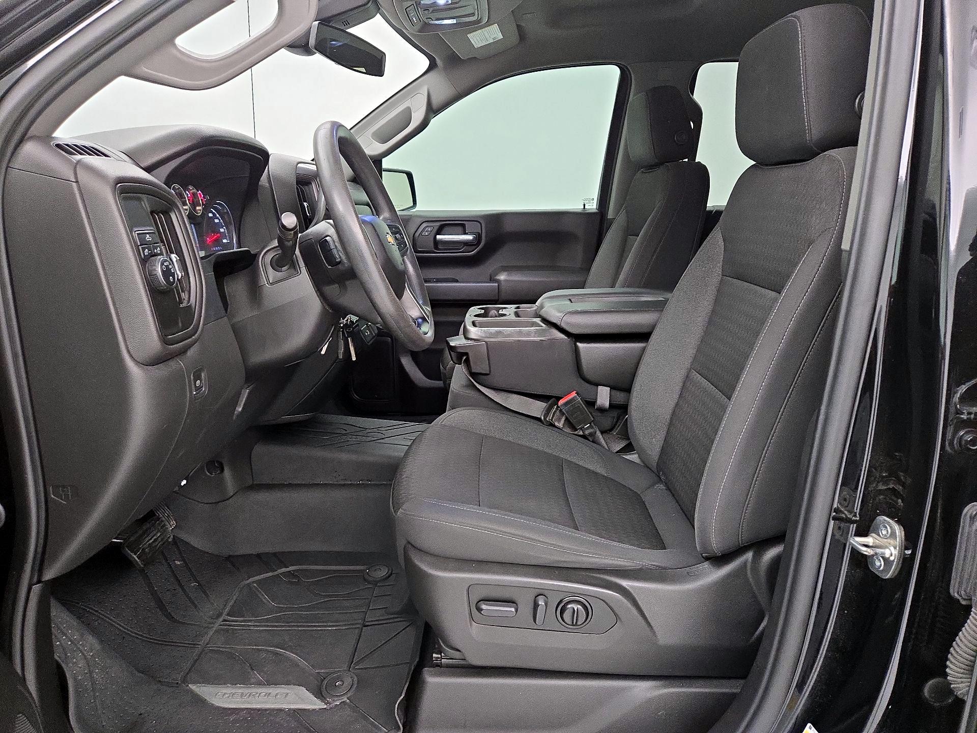Thumbnail: 2022 Chevrolet Silverado 1500 - 11