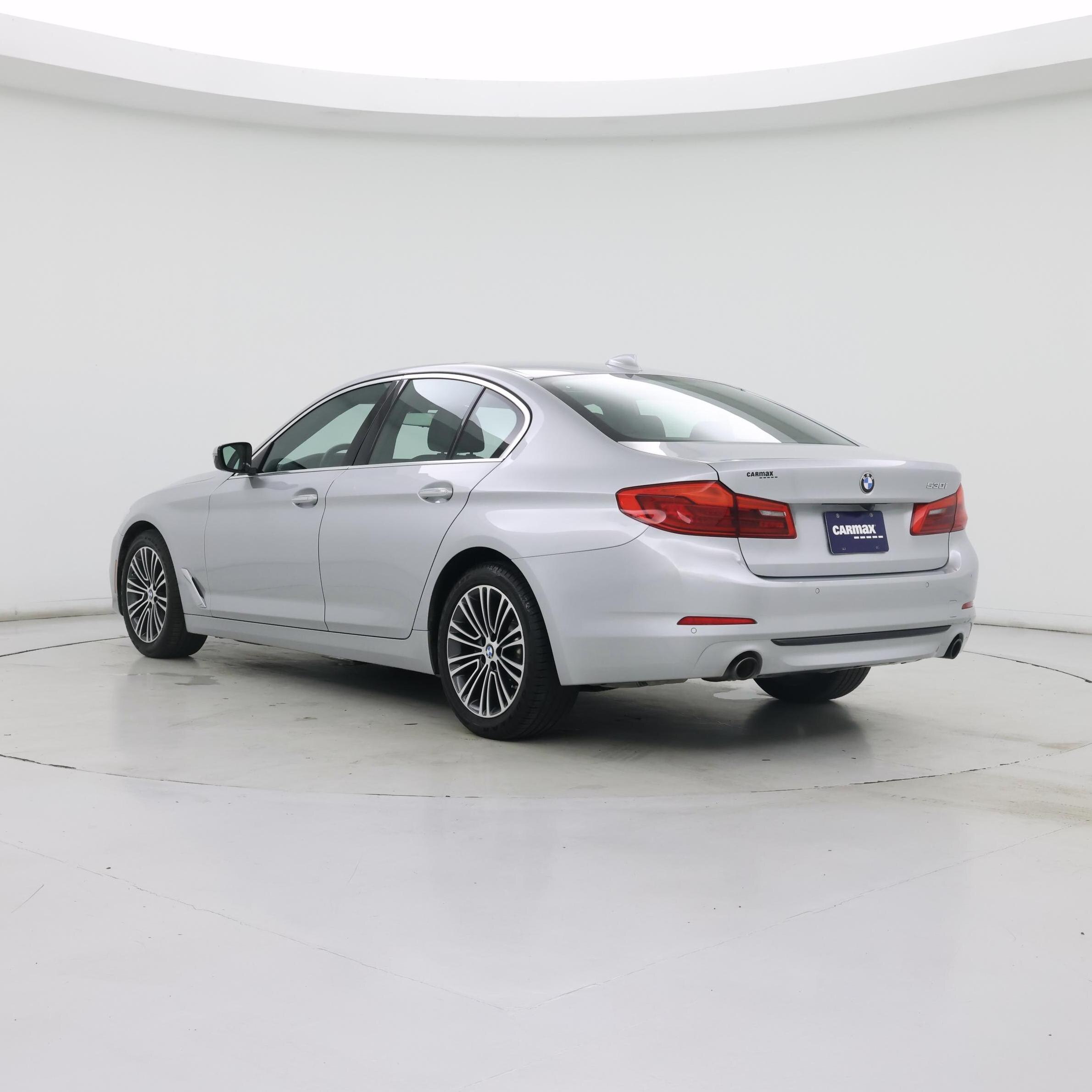 Thumbnail: 2018 BMW 5 Series - 2