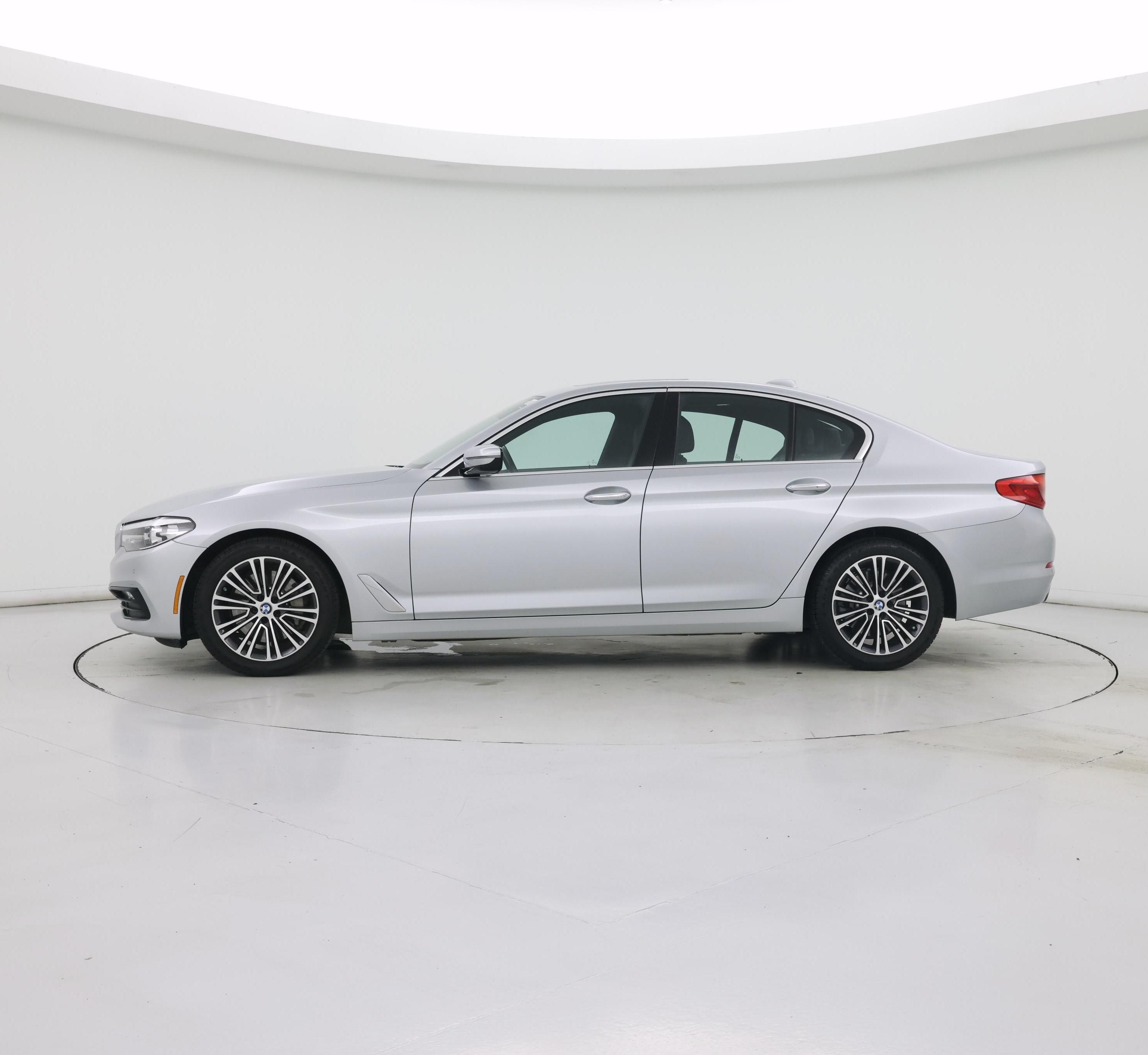 Thumbnail: 2018 BMW 5 Series - 3