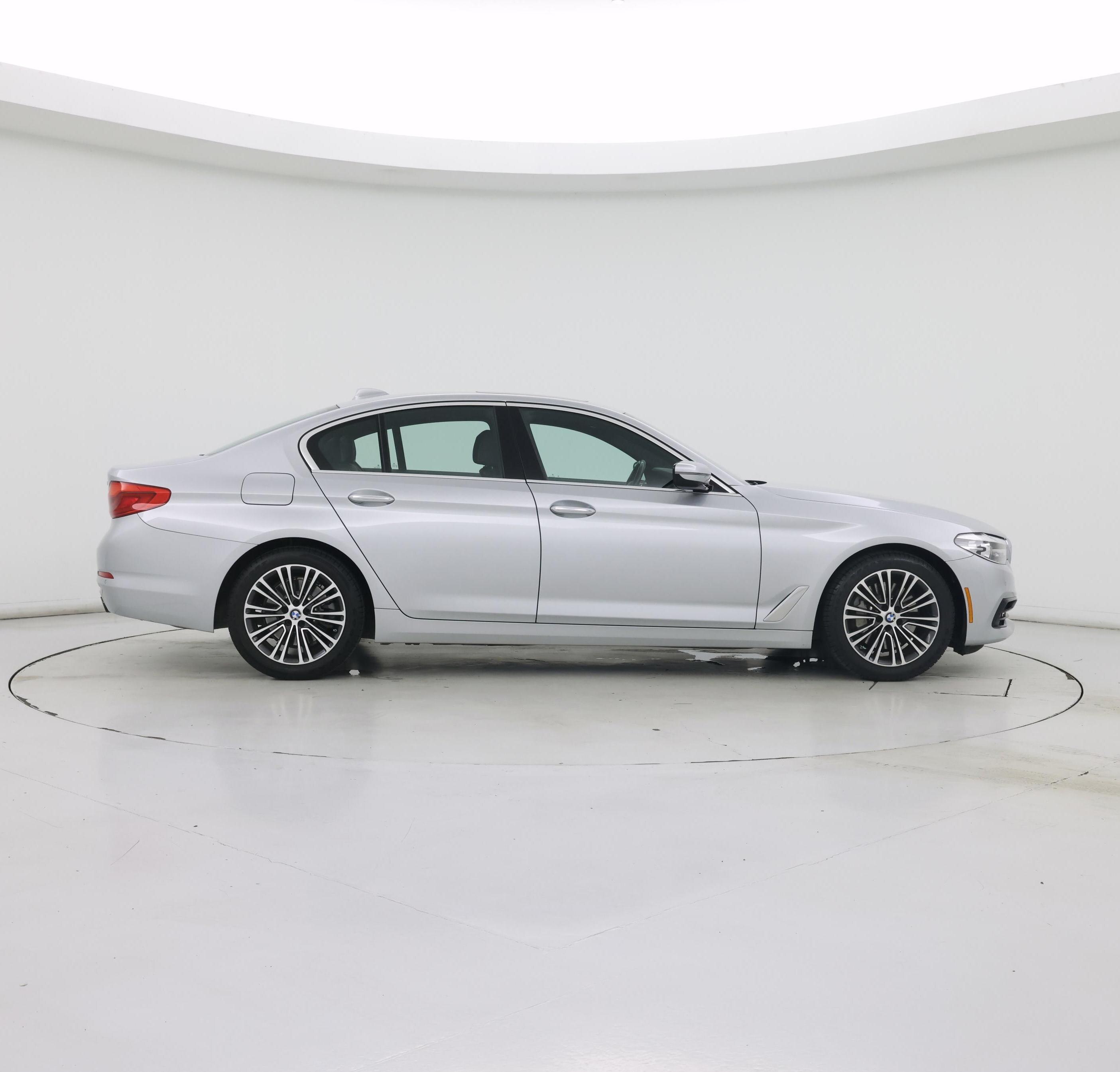 Thumbnail: 2018 BMW 5 Series - 7