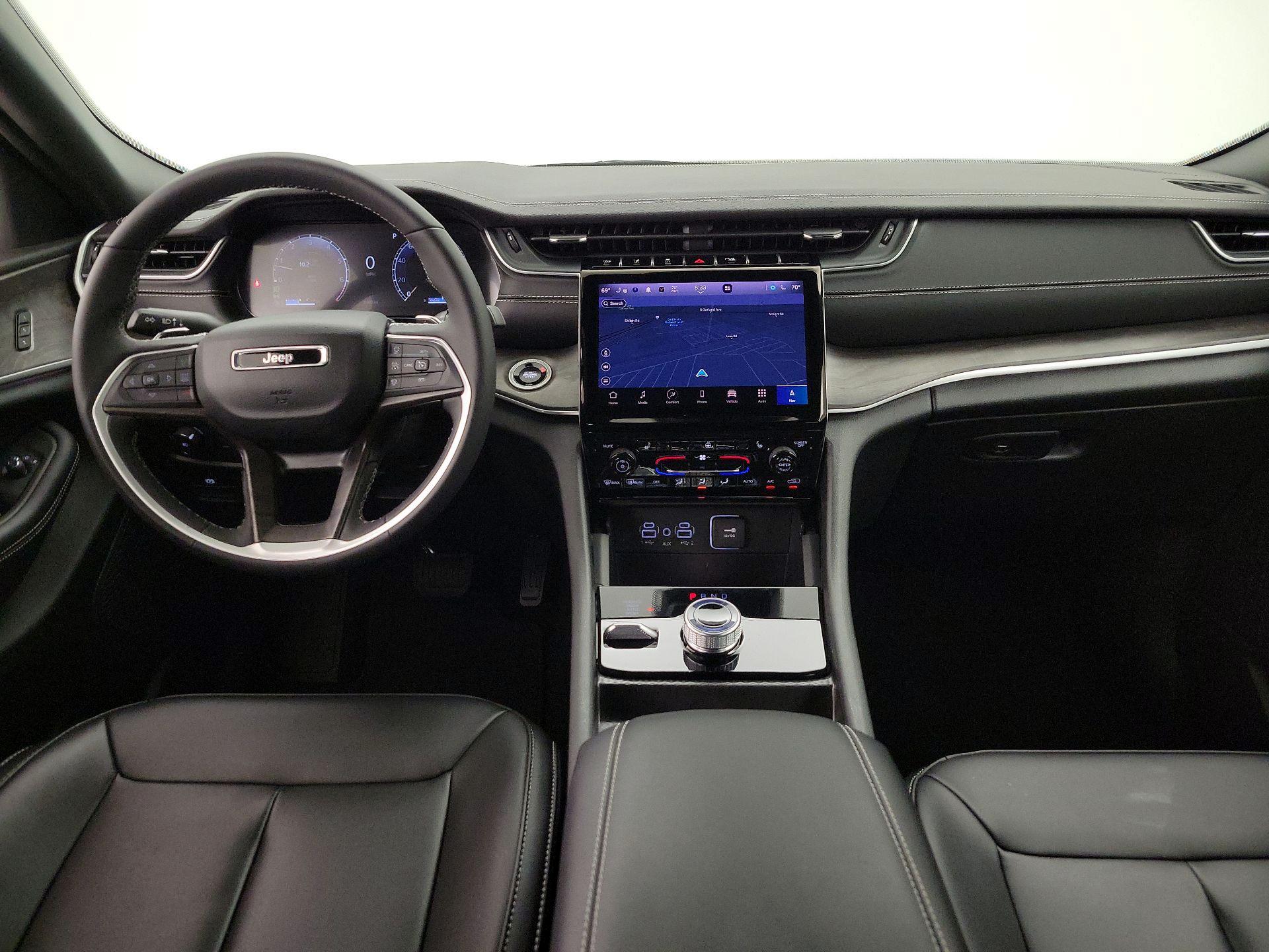 Thumbnail: 2024 Jeep Grand Cherokee - 9