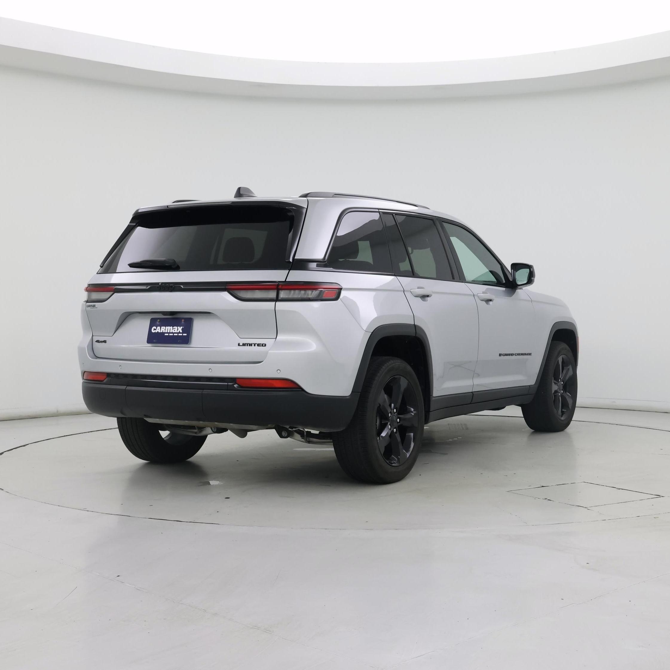 Thumbnail: 2024 Jeep Grand Cherokee - 8